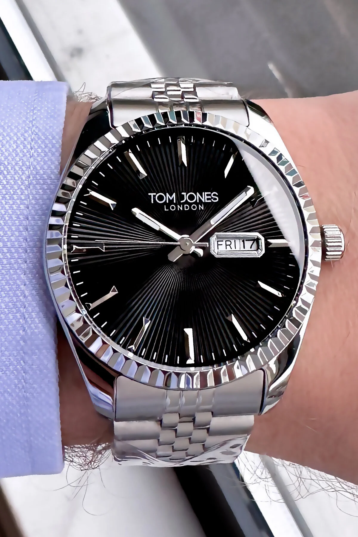 ساعت مردانه تام جونز tom jones