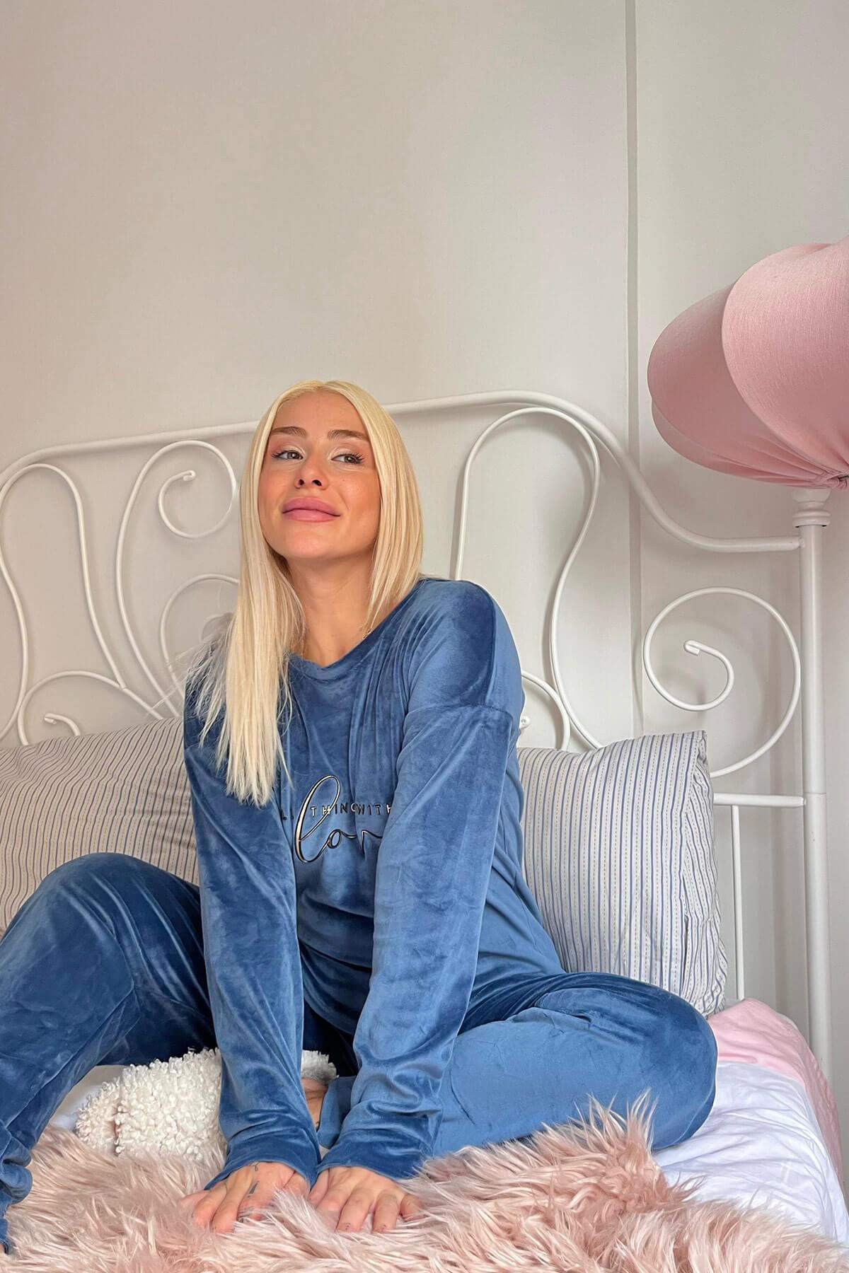 ست لباس خواب زنانه