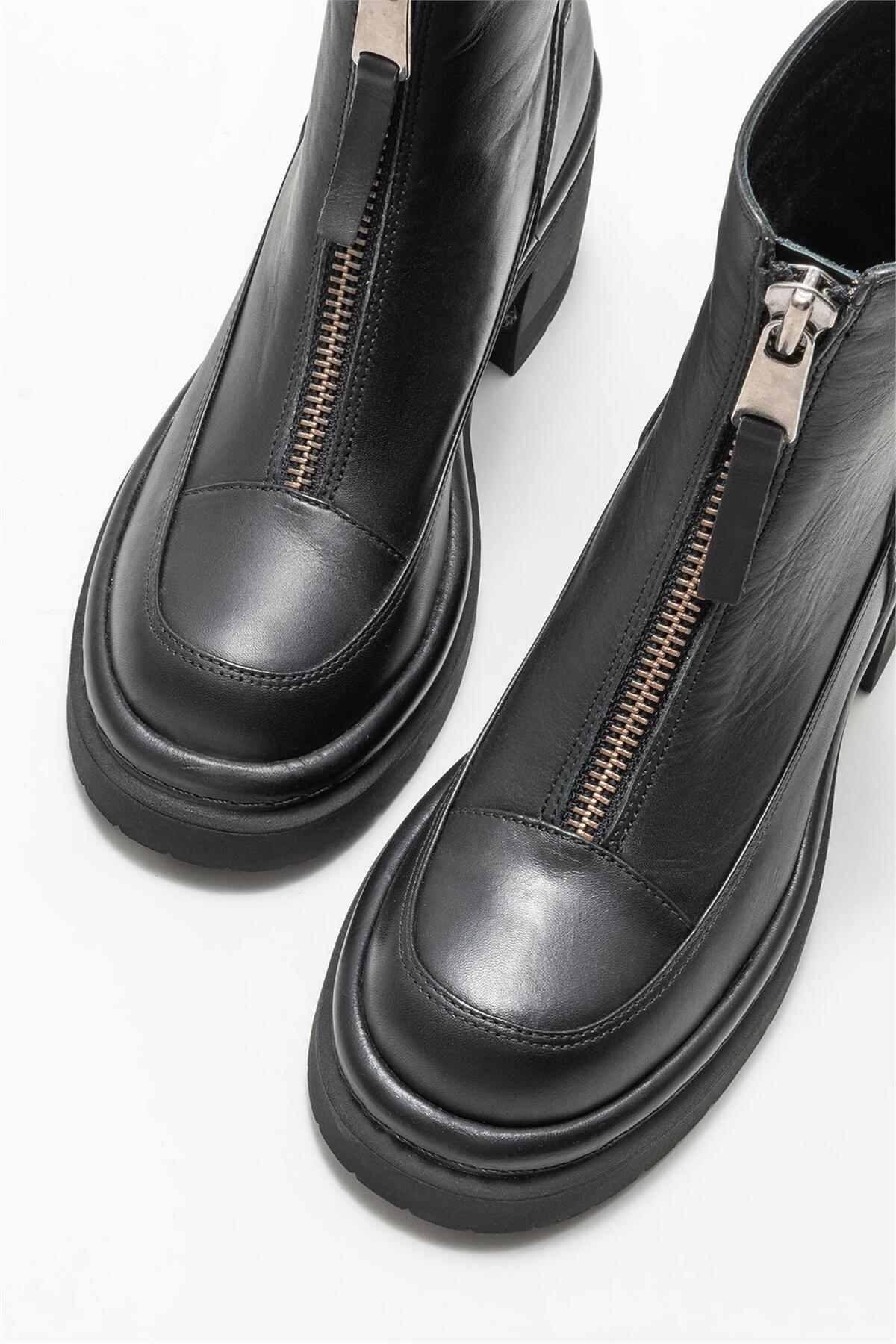 بوت و نیم بوت زنانه اله elle