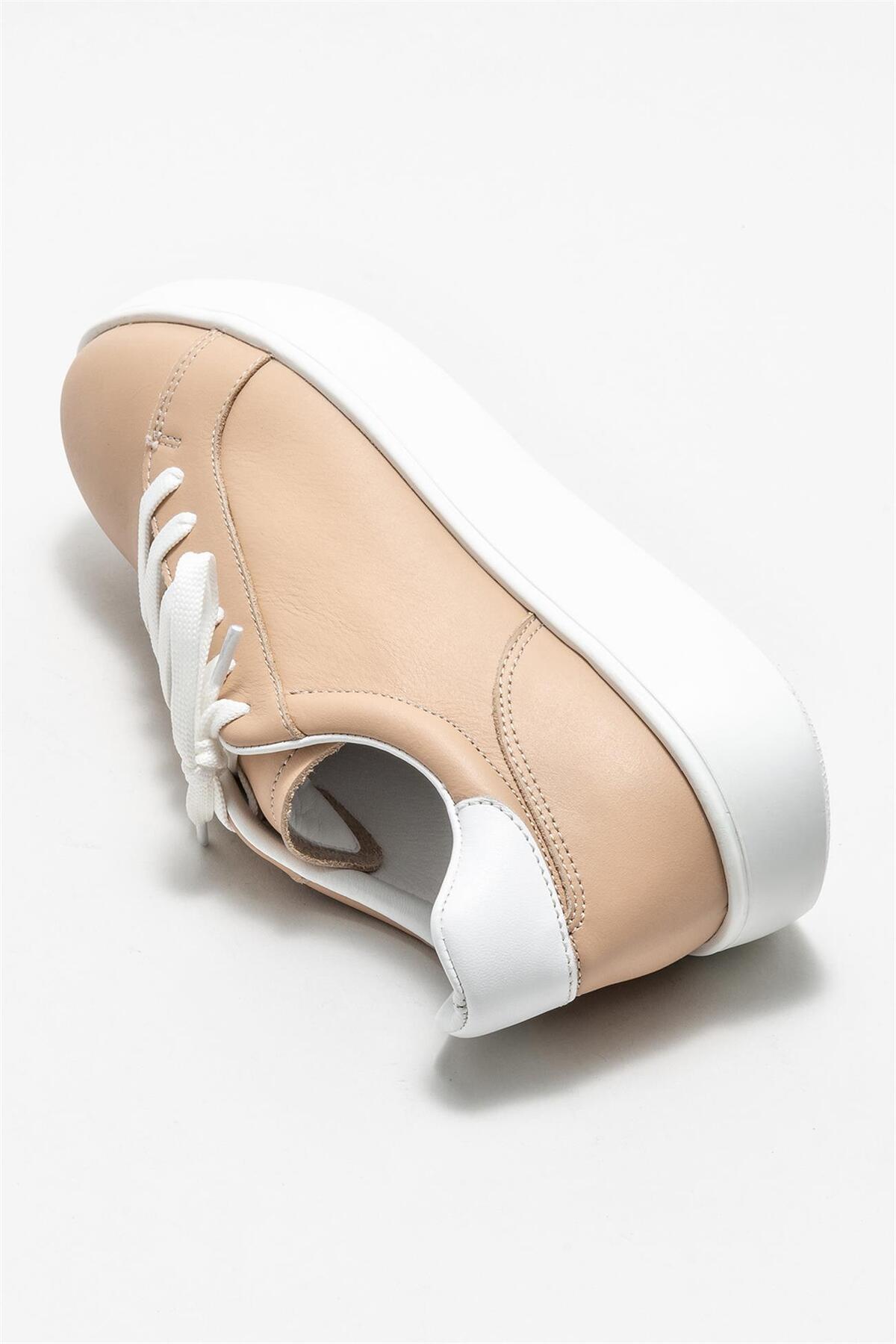 کتانی زنانه اله elle