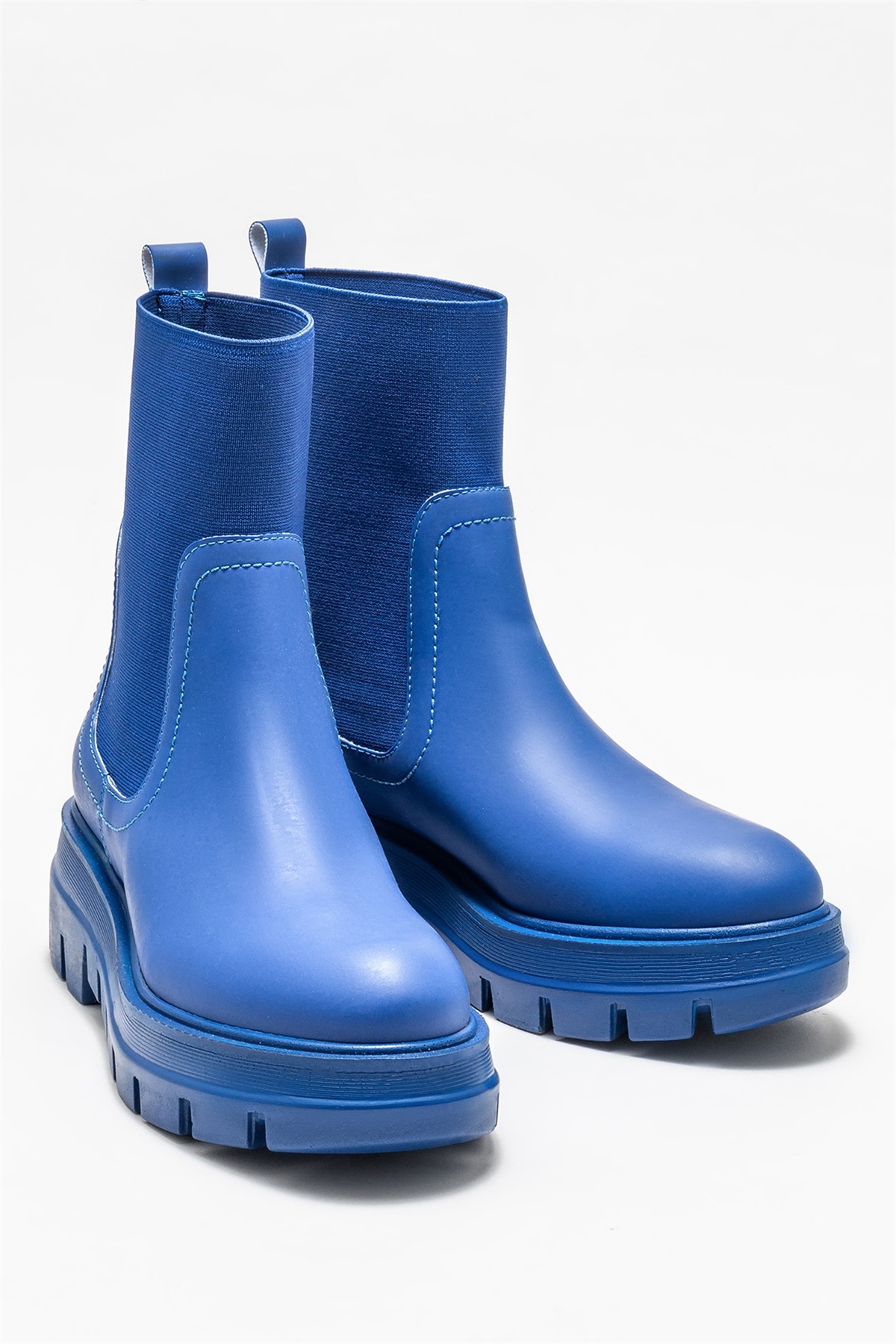 بوت و نیم بوت زنانه اله elle