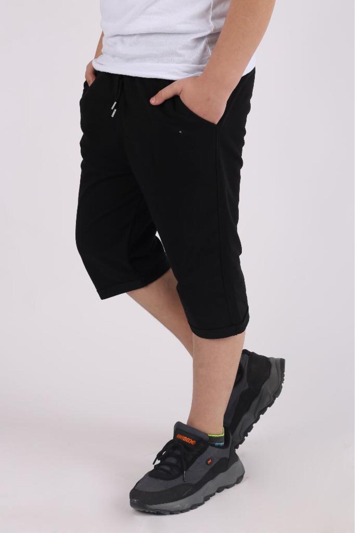 شلوارک بچگانه