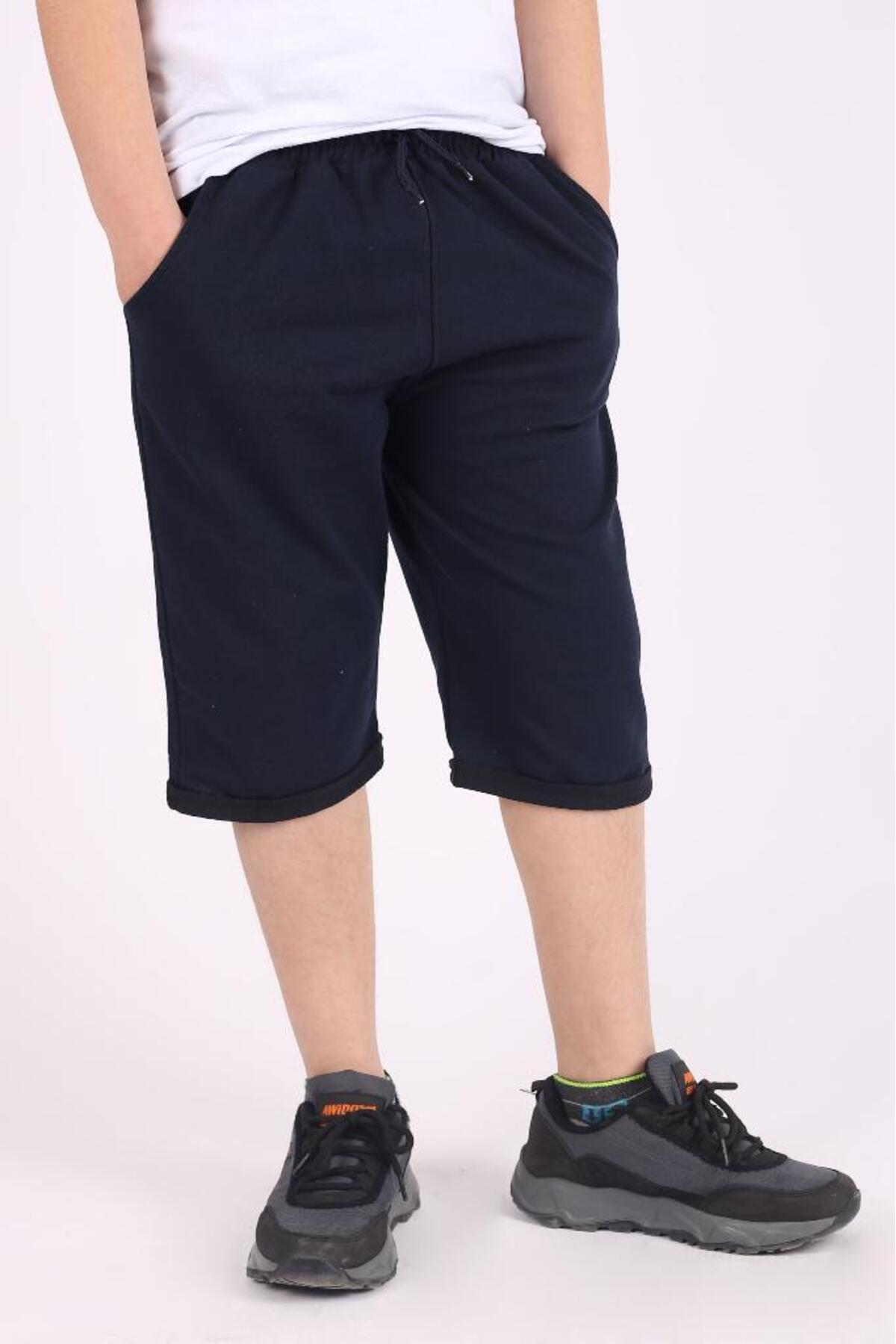 شلوارک بچگانه