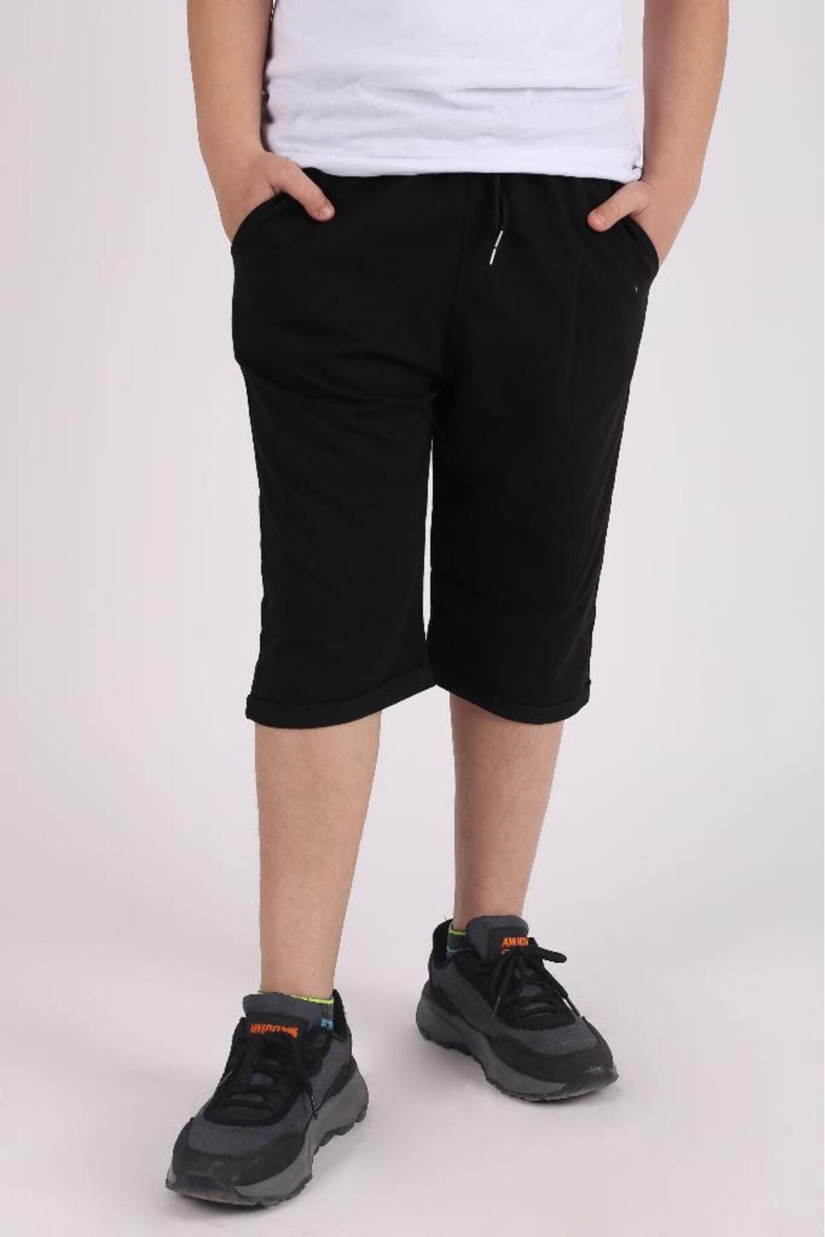 شلوارک بچگانه