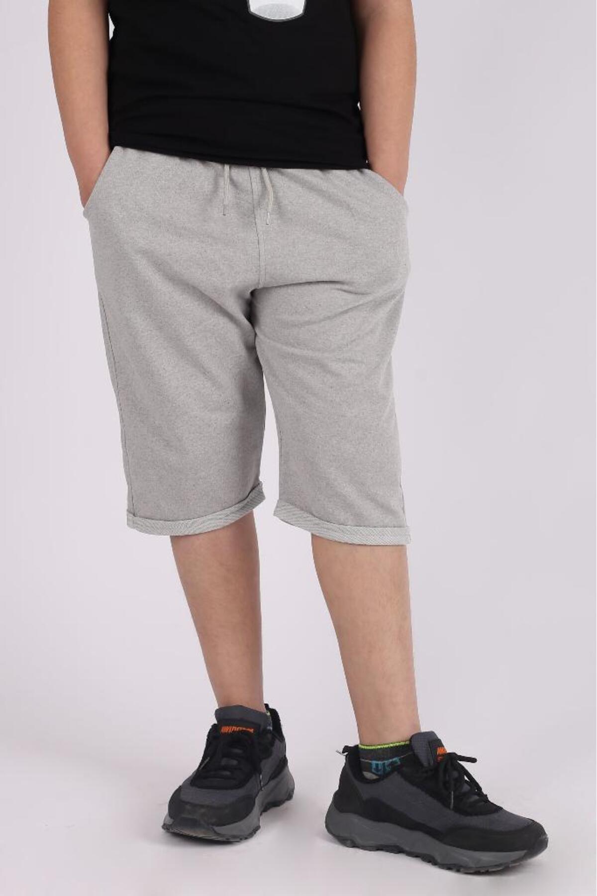 شلوارک بچگانه