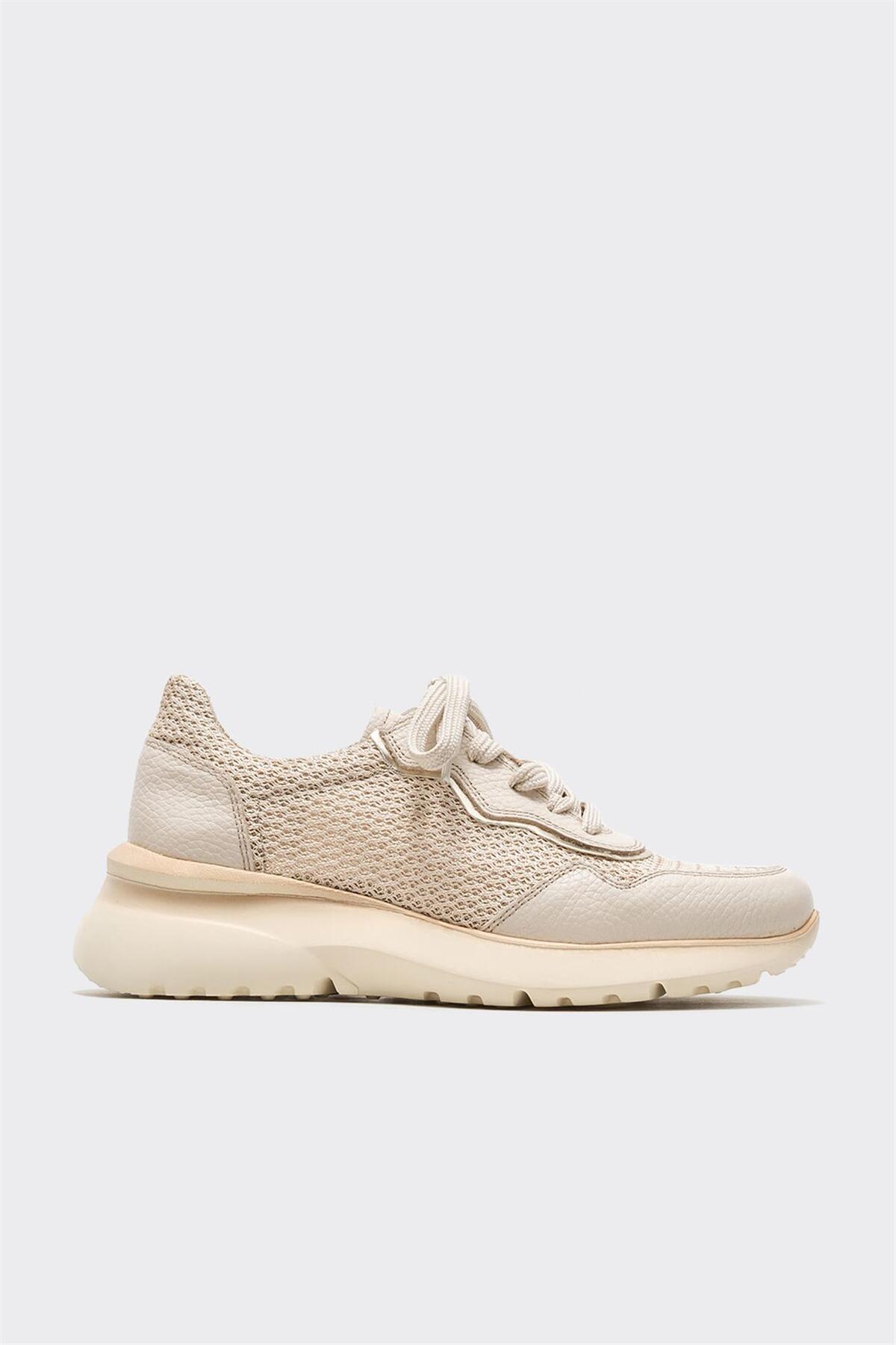 کتانی زنانه اله elle