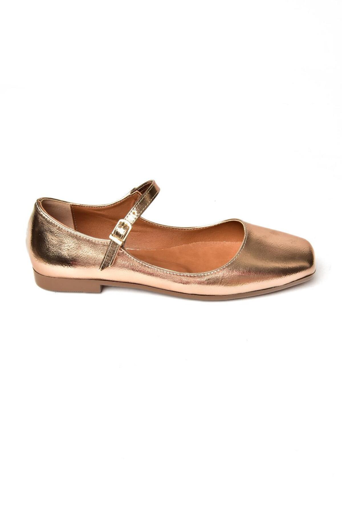 کالج زنانه fox-shoes fox-shoes