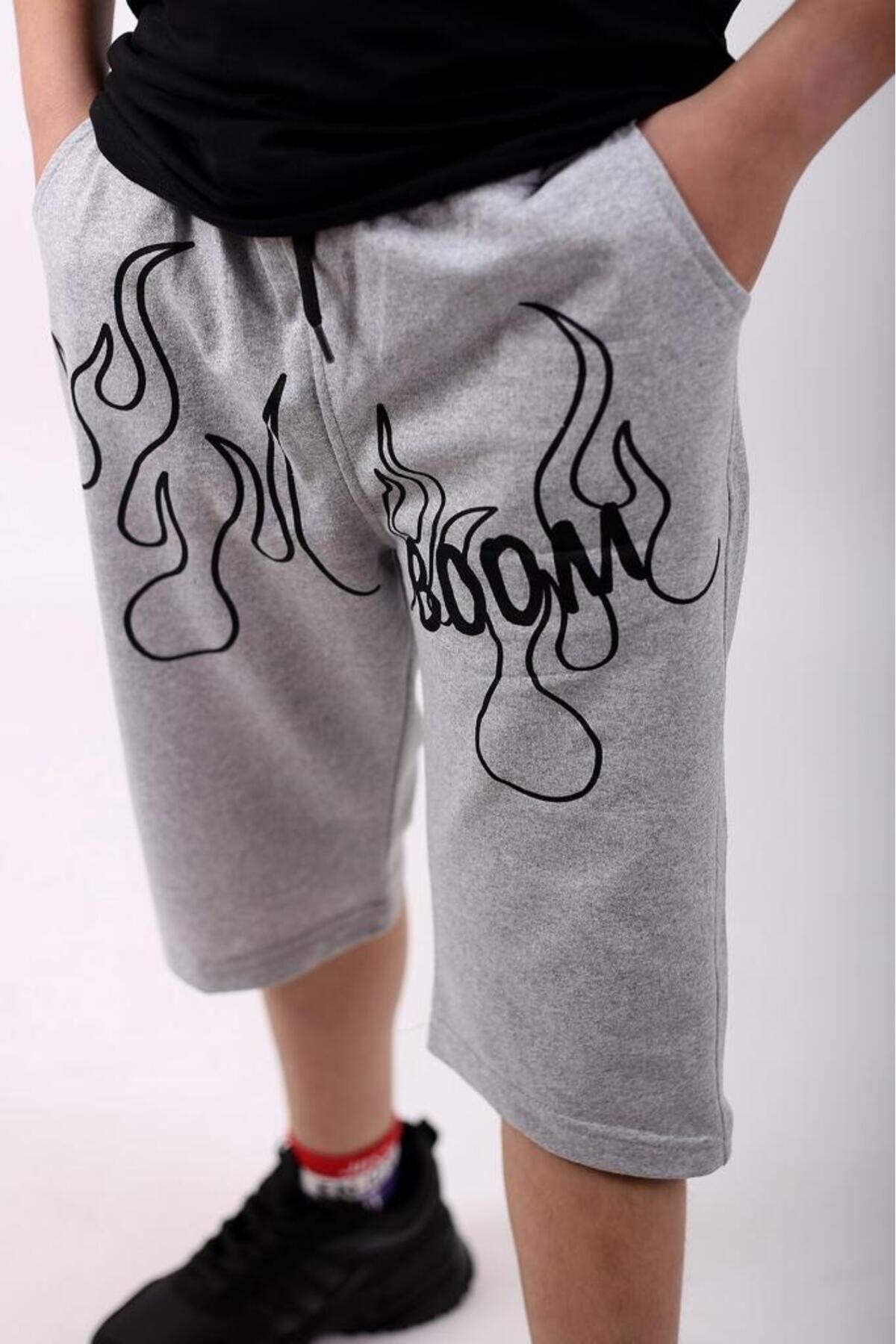 شلوارک بچگانه