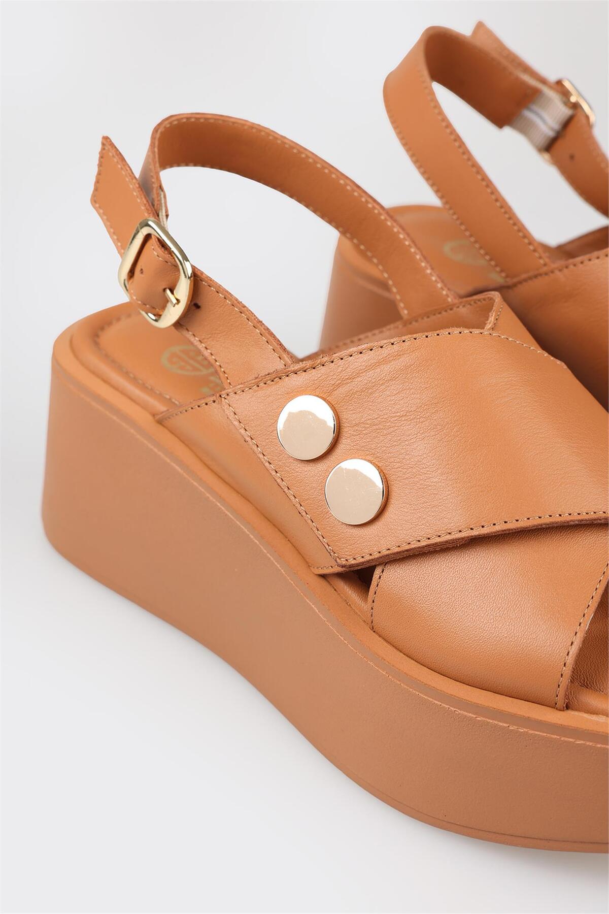 صندل زنانه اله elle