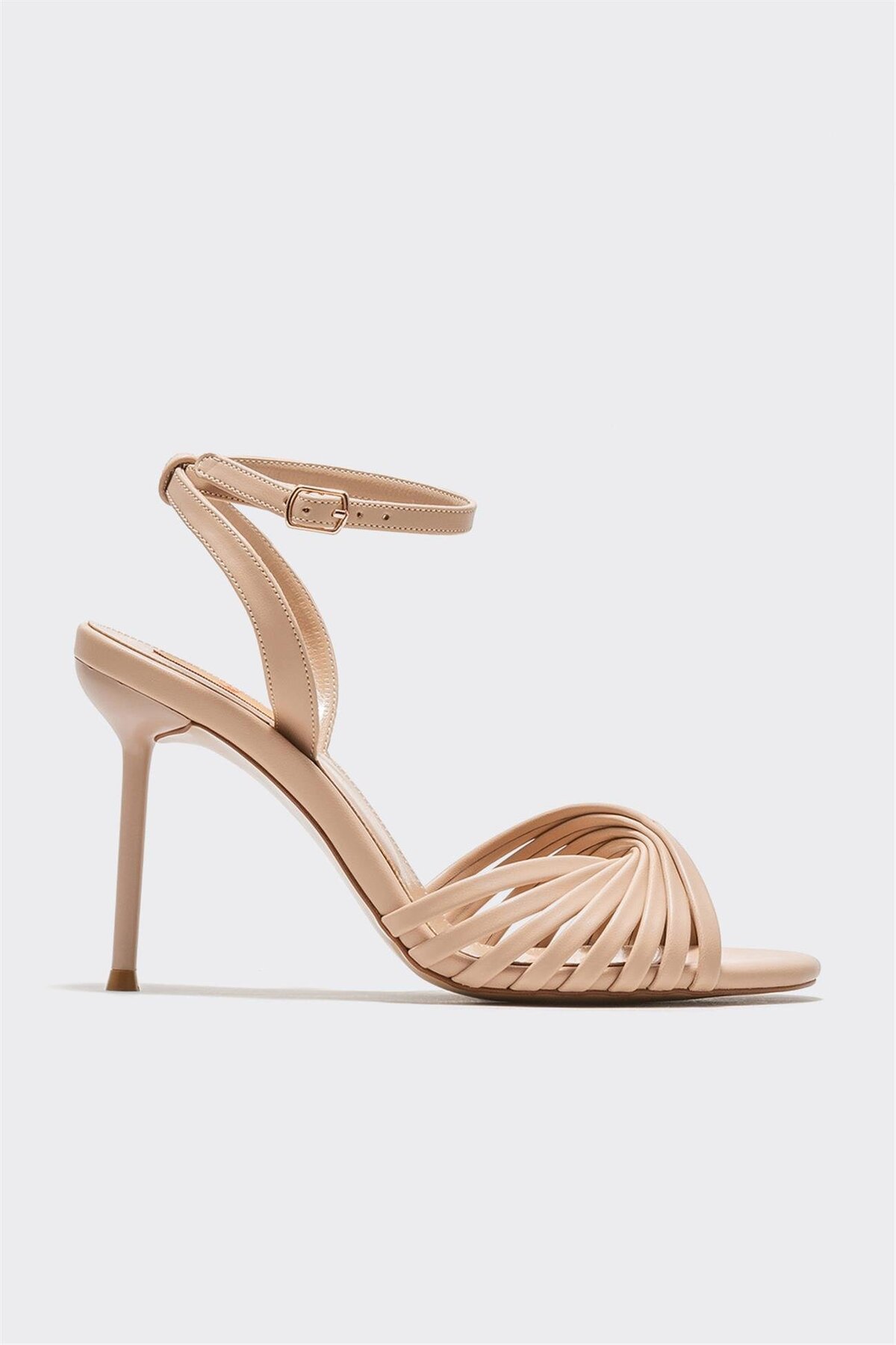 کفش پاشنه بلند کلاسیک زنانه اله elle