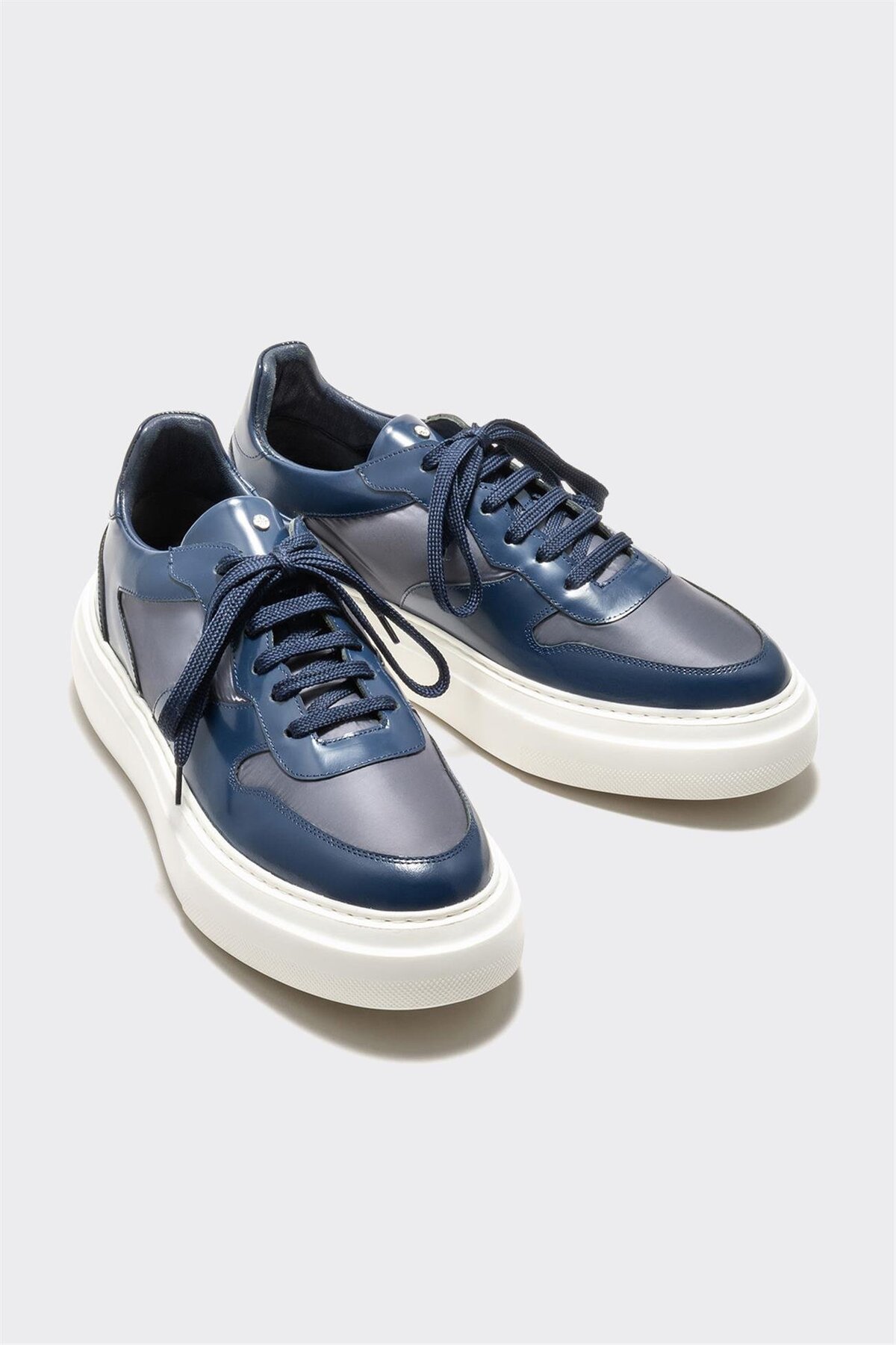 کتانی مردانه اله elle