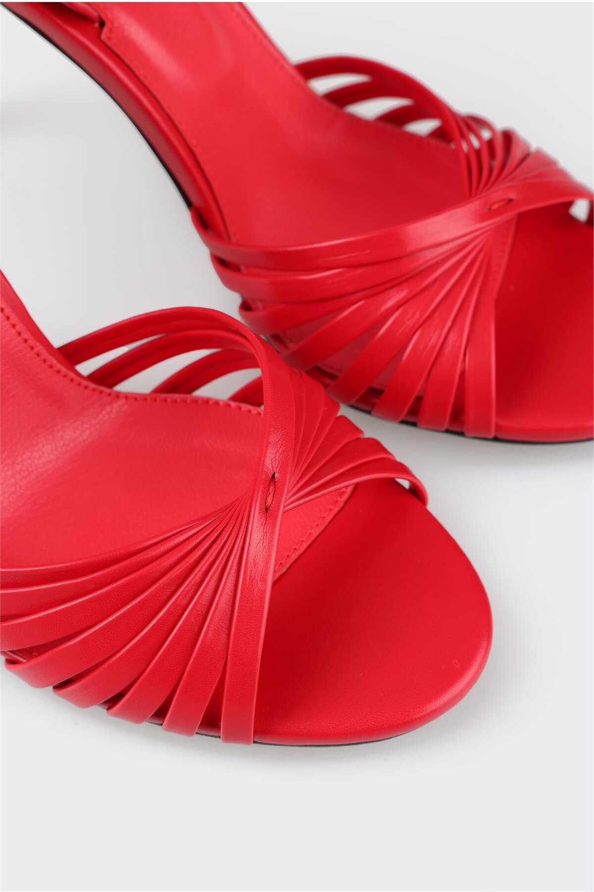 کفش پاشنه بلند کلاسیک زنانه اله elle