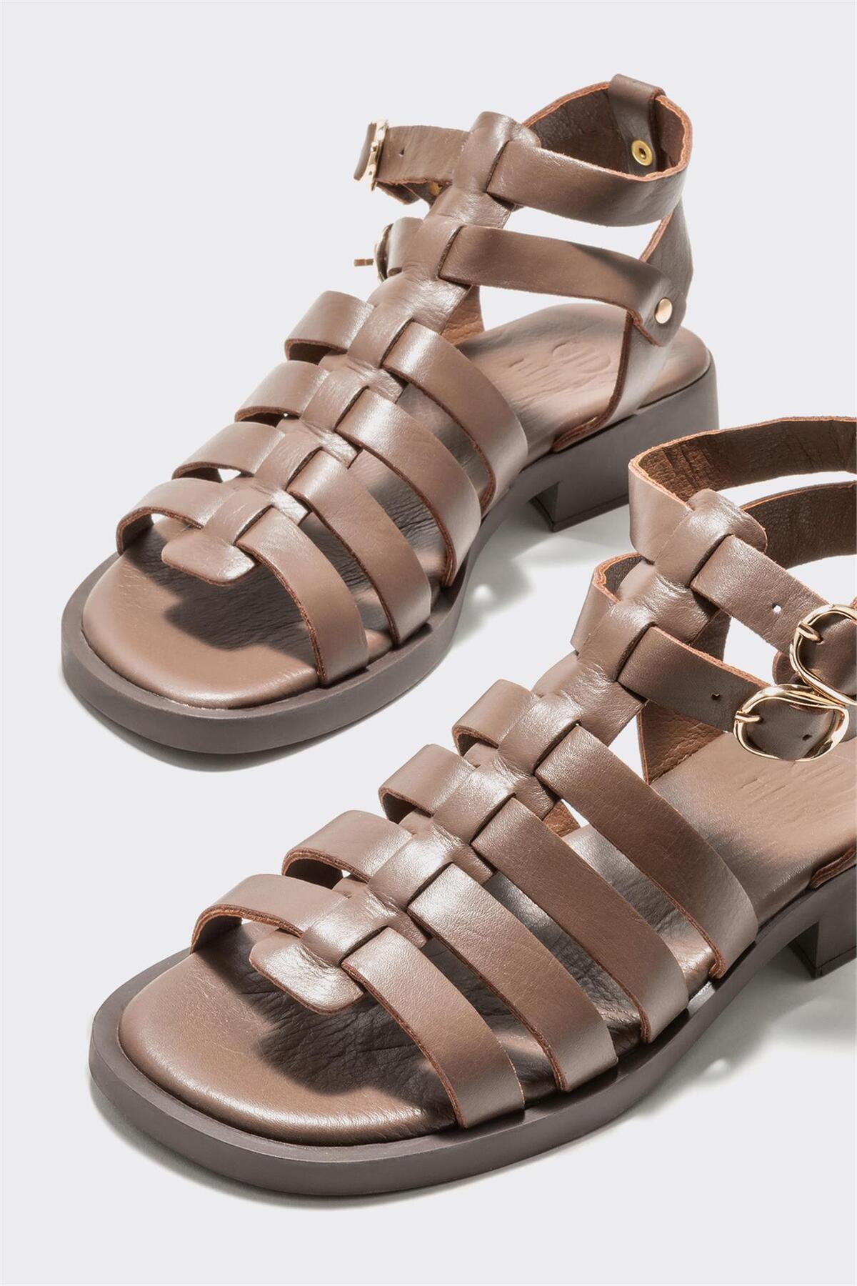 صندل زنانه اله elle