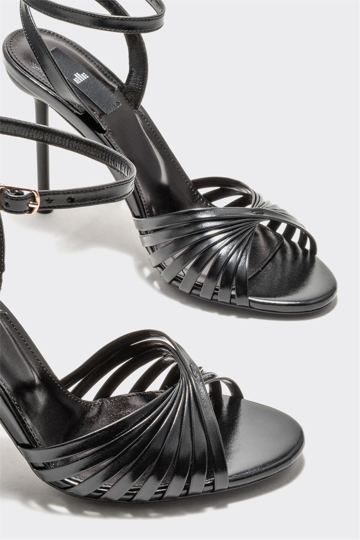 کفش پاشنه بلند کلاسیک زنانه اله elle