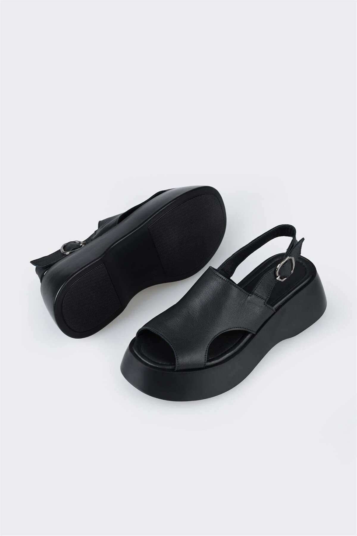 صندل زنانه اله elle