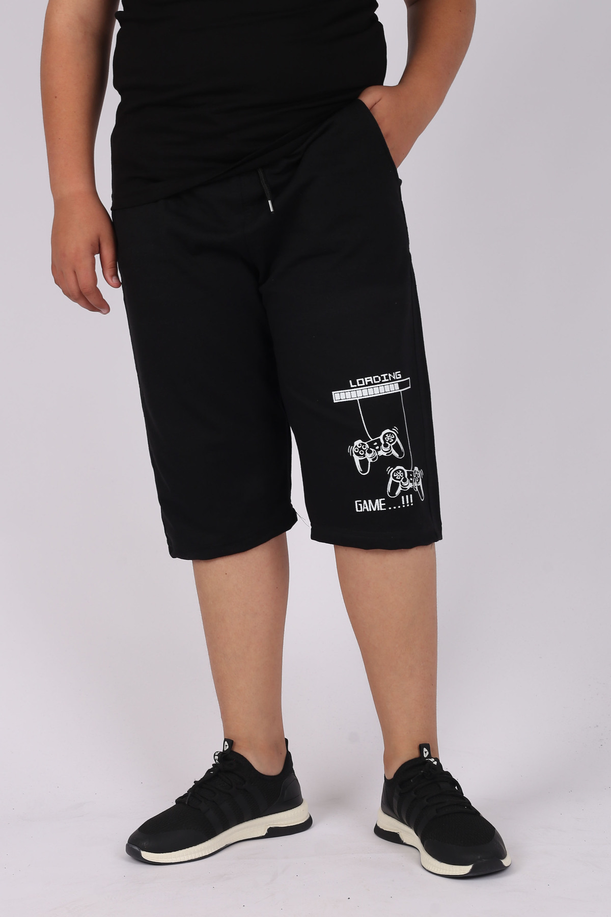 شلوارک بچگانه