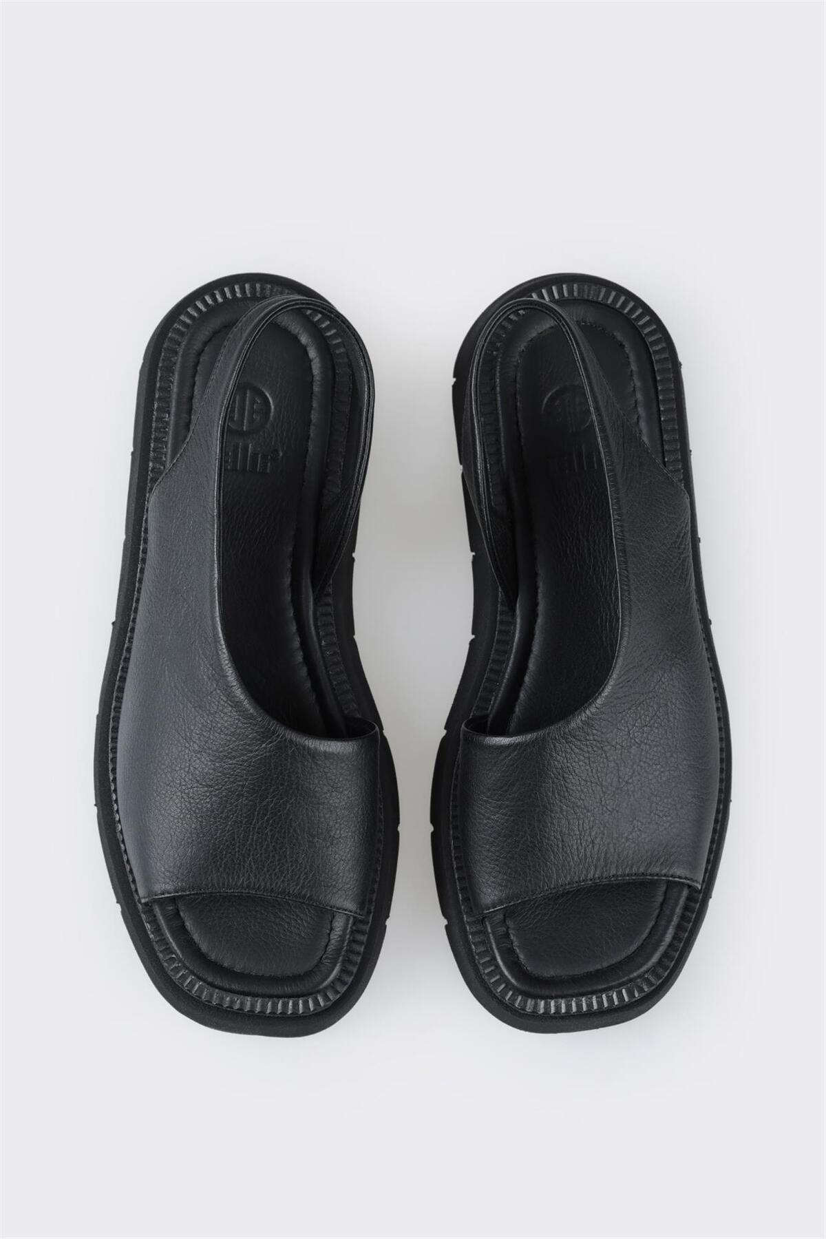 صندل اسپرت زنانه اله elle