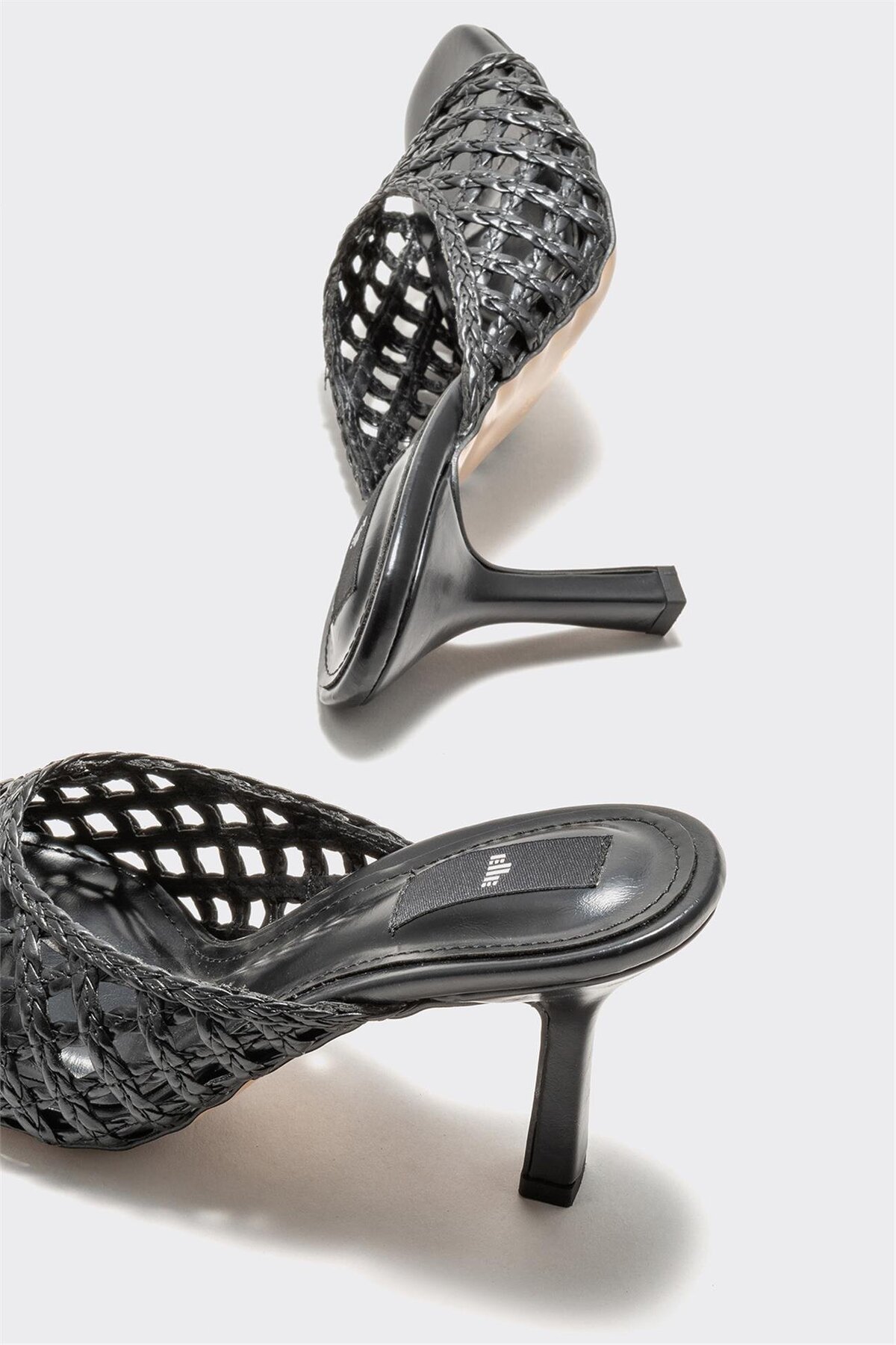 دمپایی زنانه اله elle