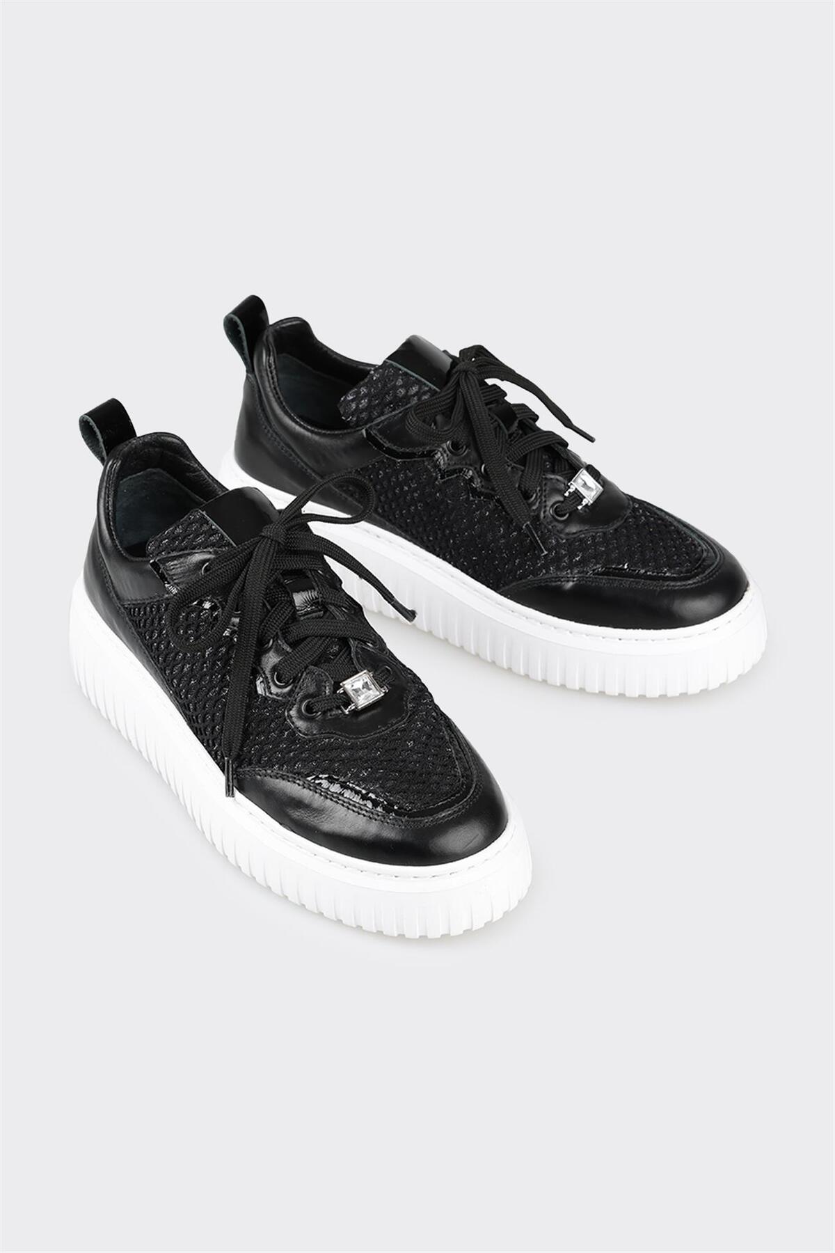 کتانی زنانه اله elle