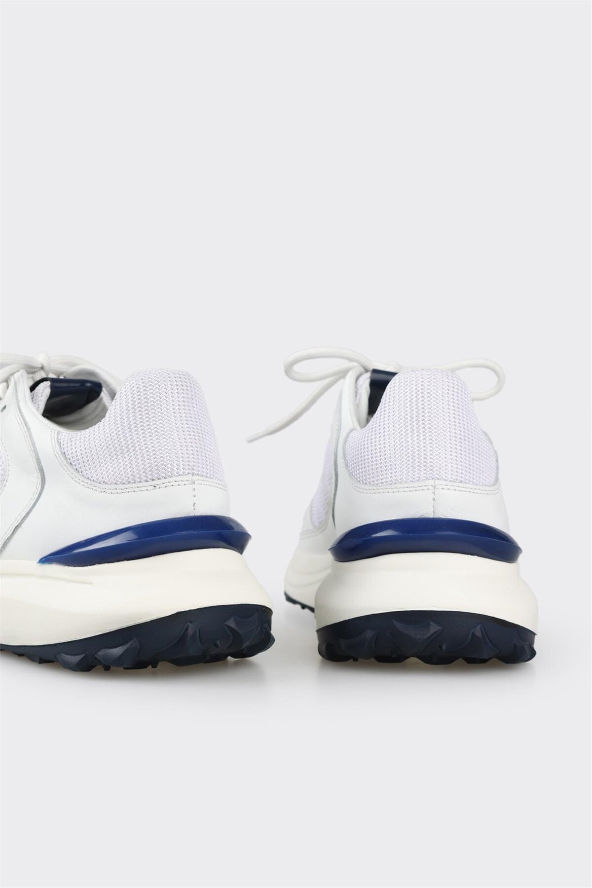 کتانی مردانه اله elle