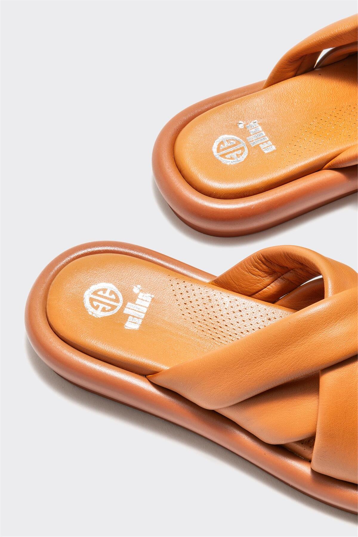 دمپایی زنانه اله elle