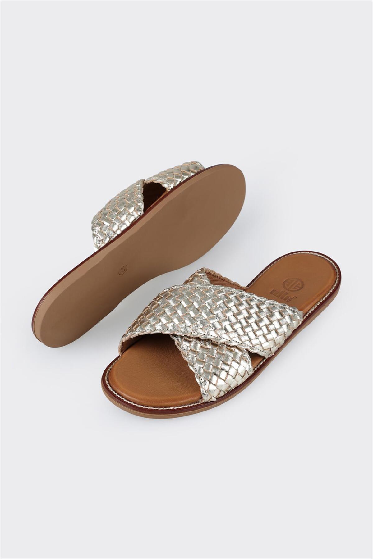 دمپایی زنانه اله elle