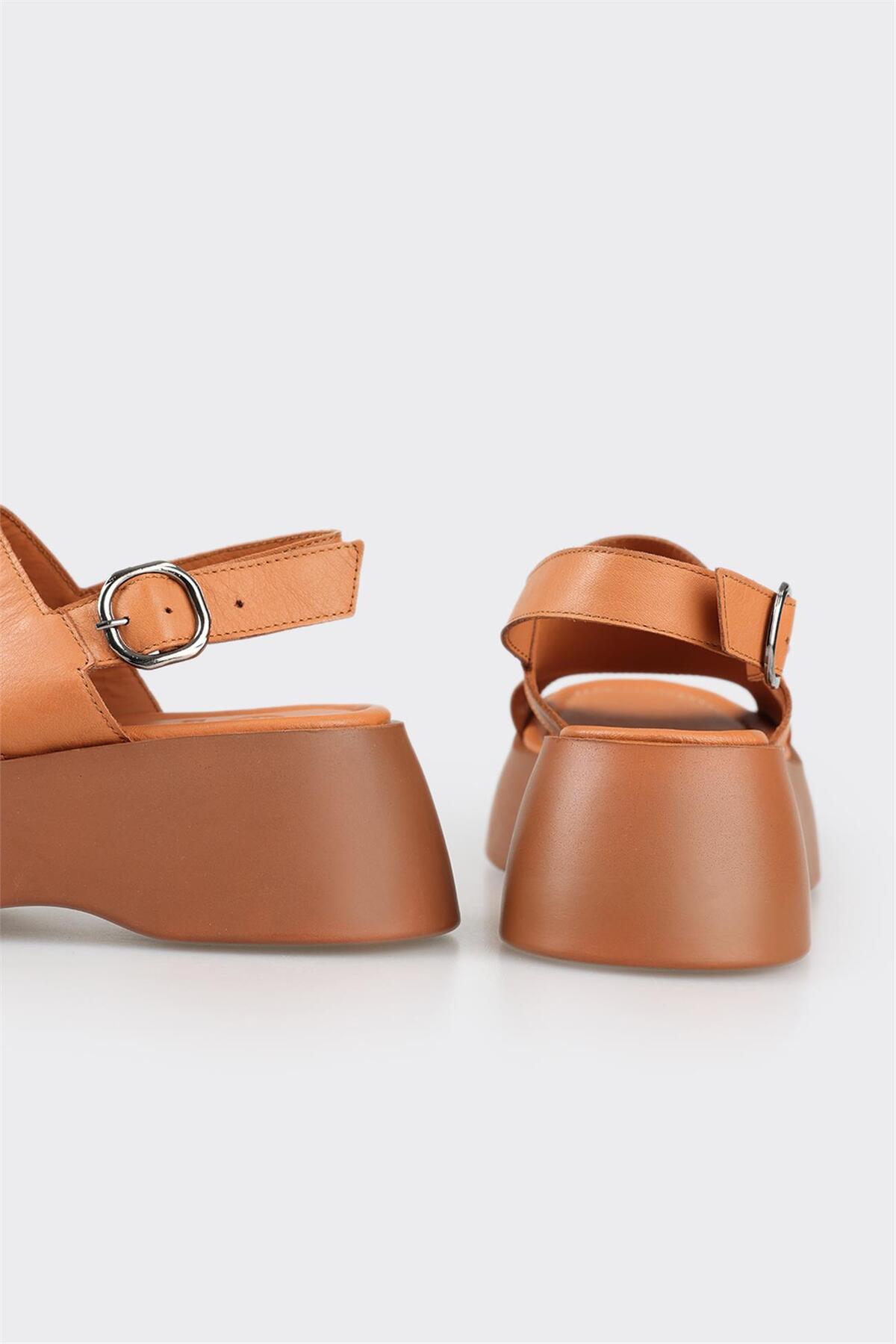 صندل زنانه اله elle