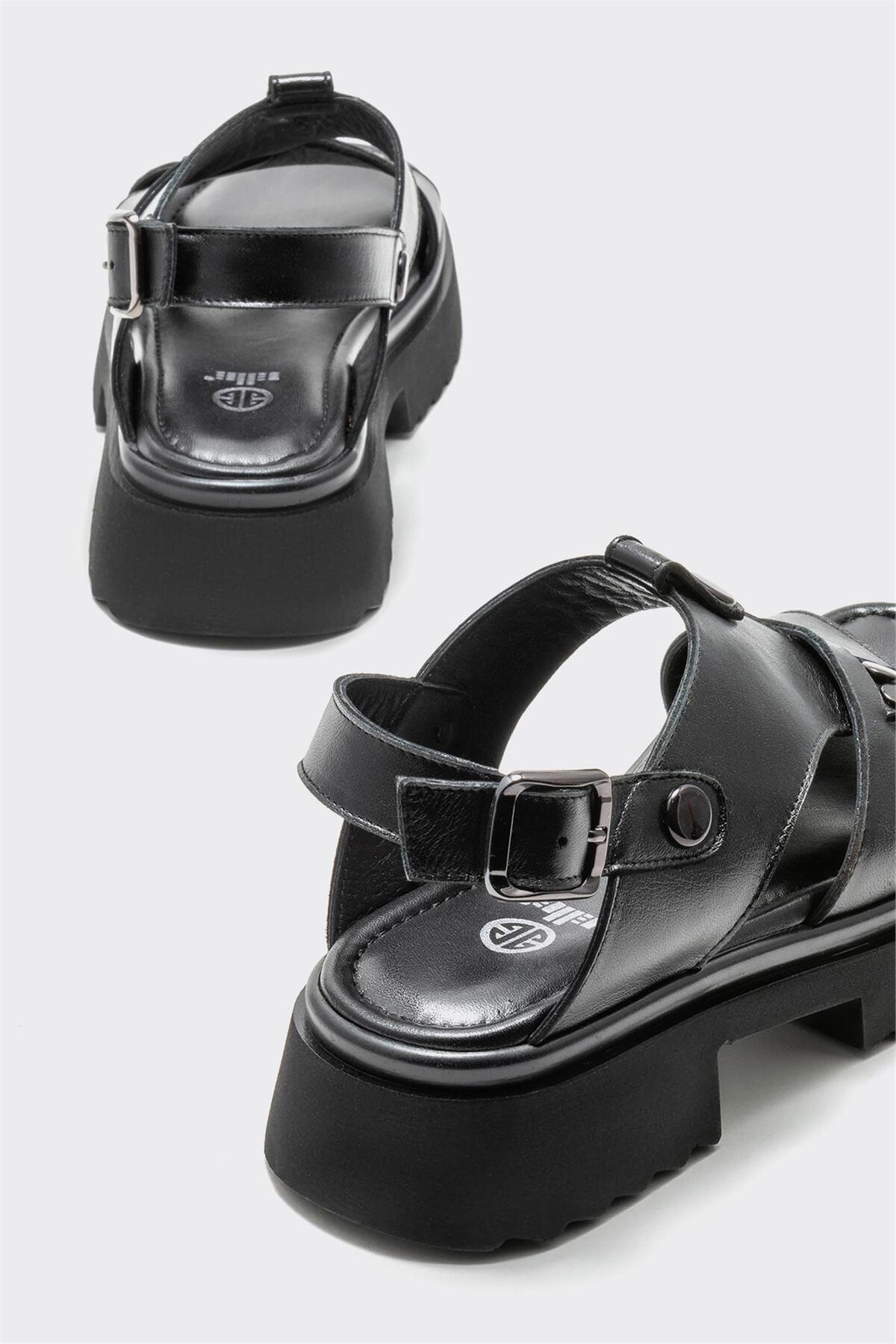 صندل زنانه اله elle