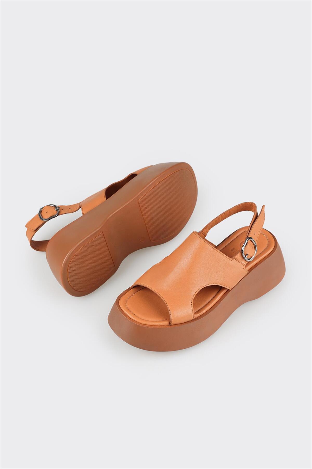 صندل زنانه اله elle