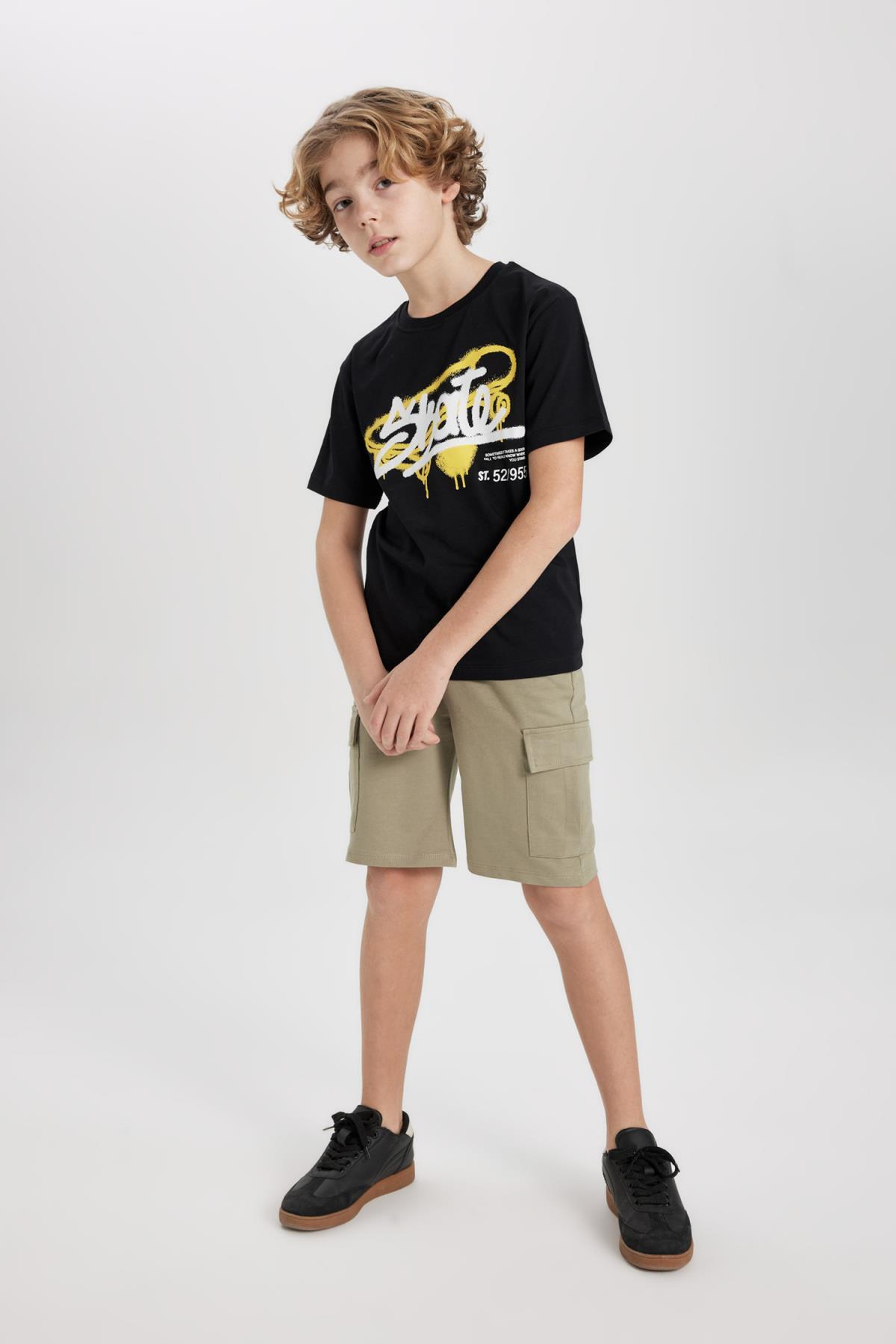 شلوارک بچگانه