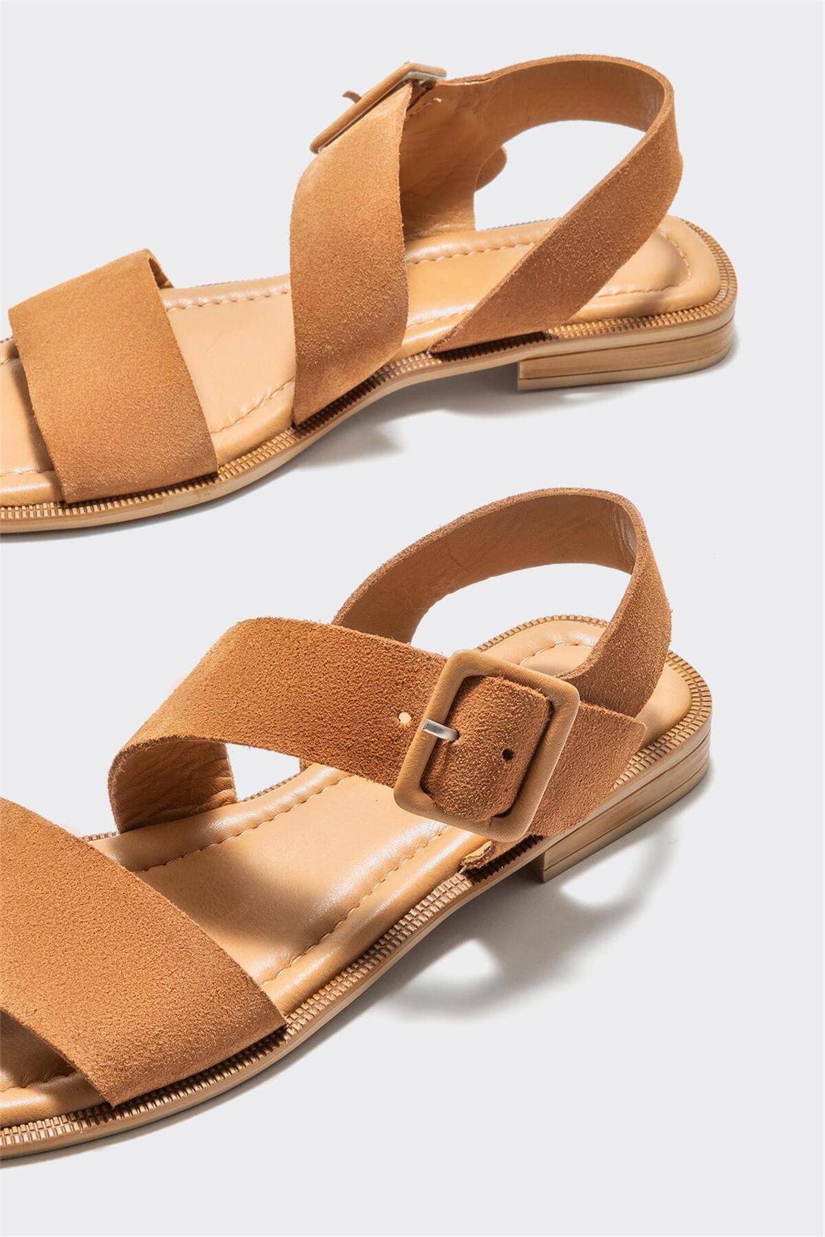 صندل زنانه اله elle