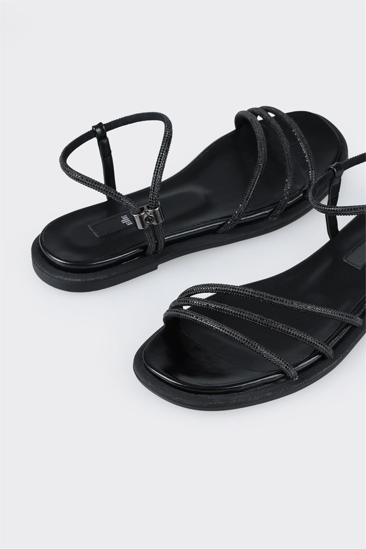 صندل زنانه اله elle