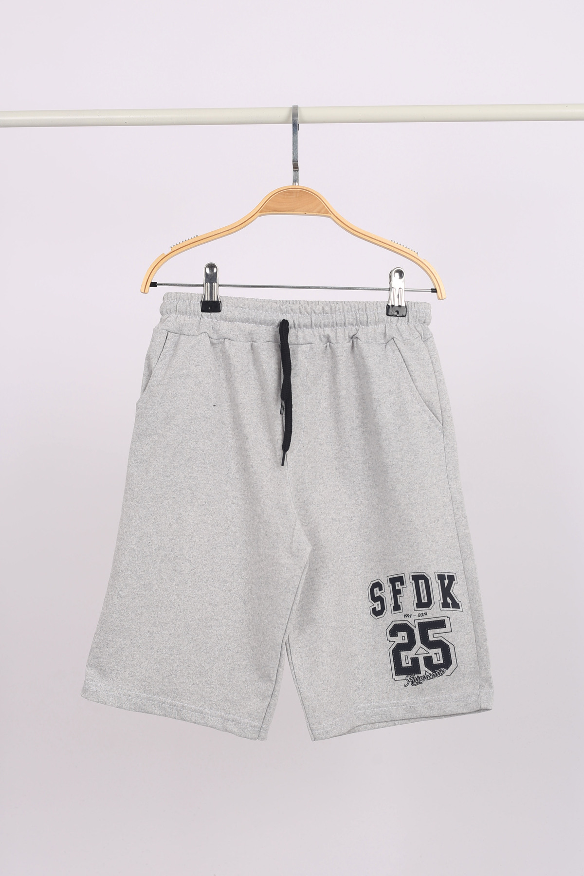 شلوارک بچگانه