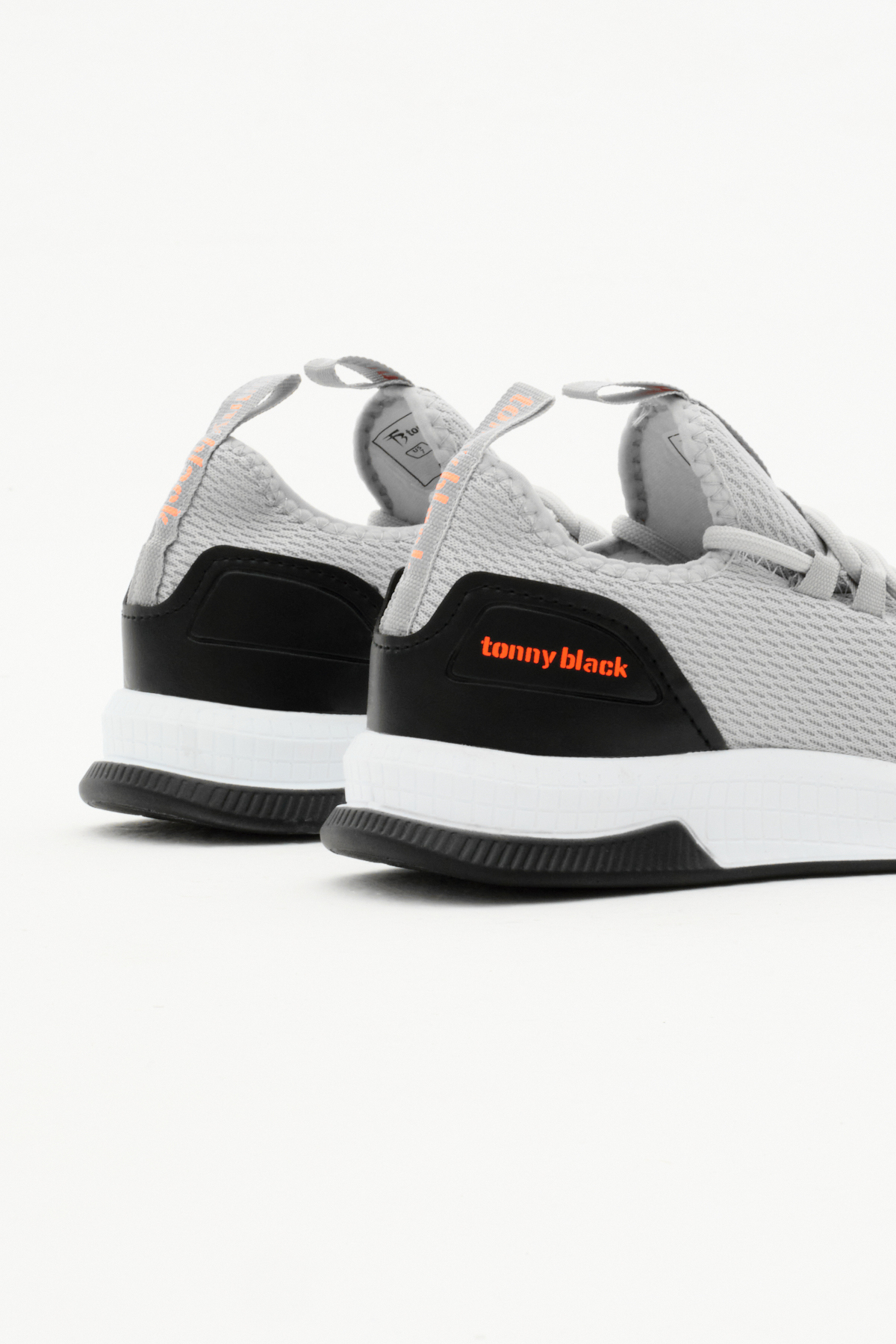 کتانی اورجینال تونی بلک