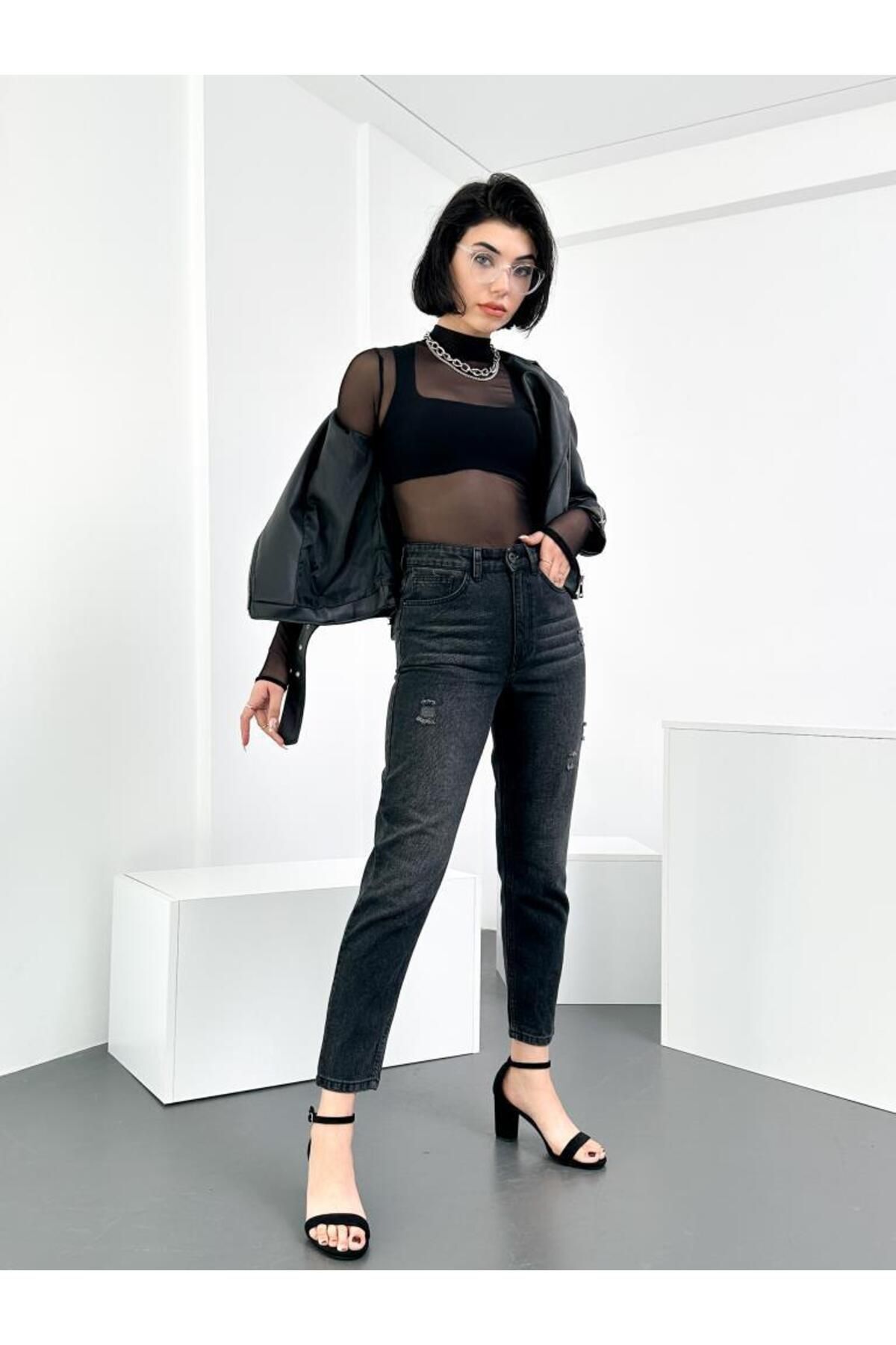 شلوار جین زنانه