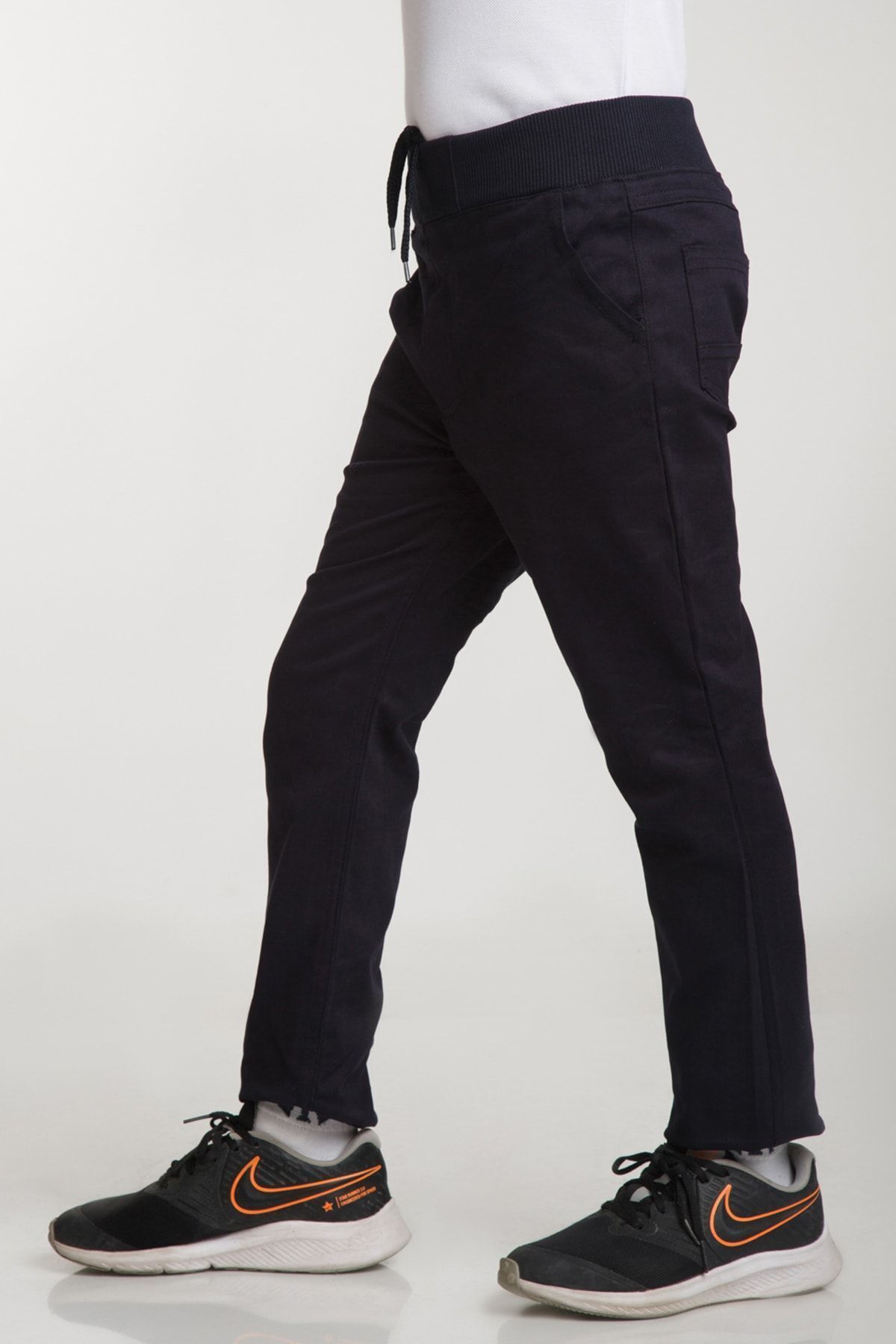 شلوار بچگانه