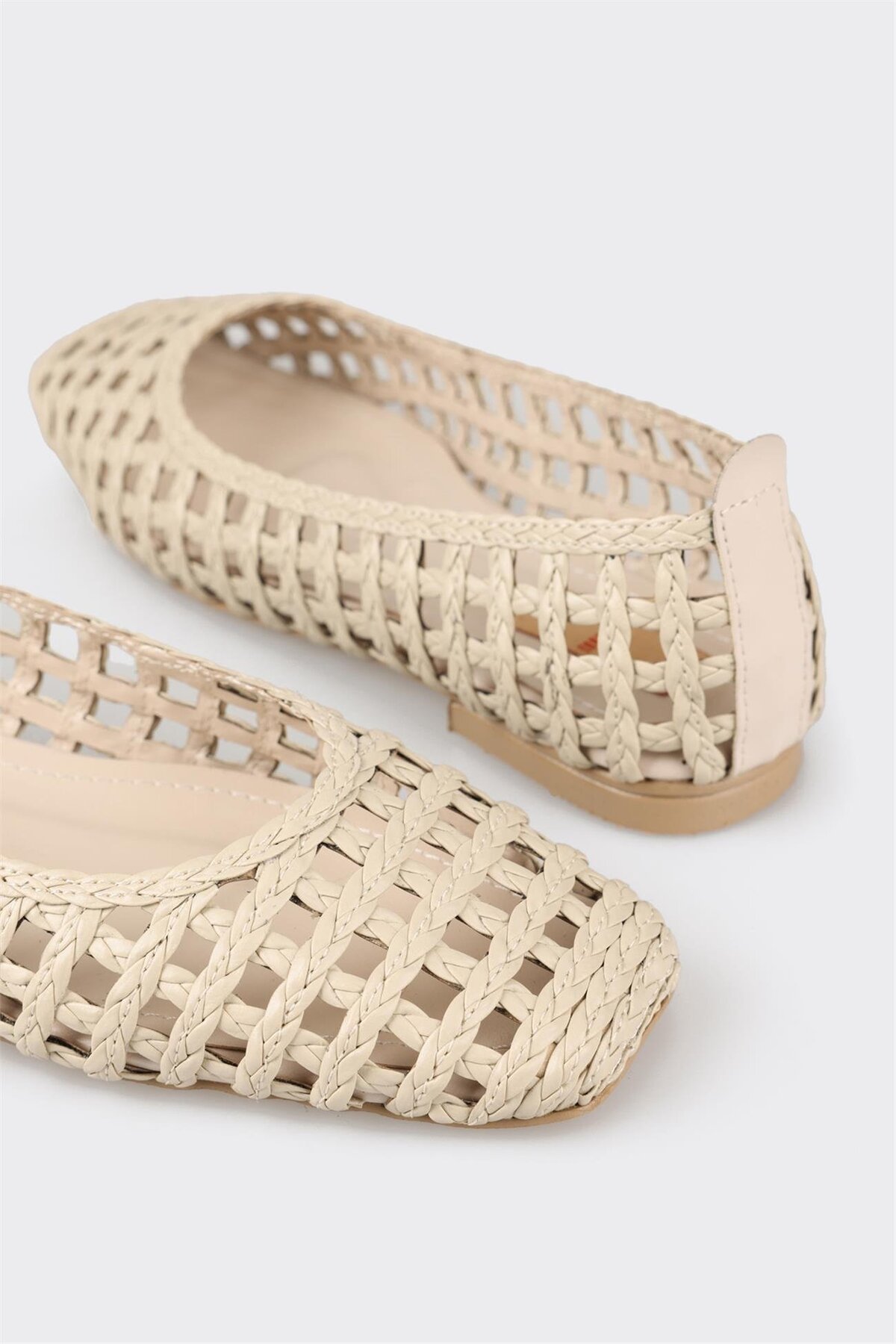 کالج زنانه اله elle