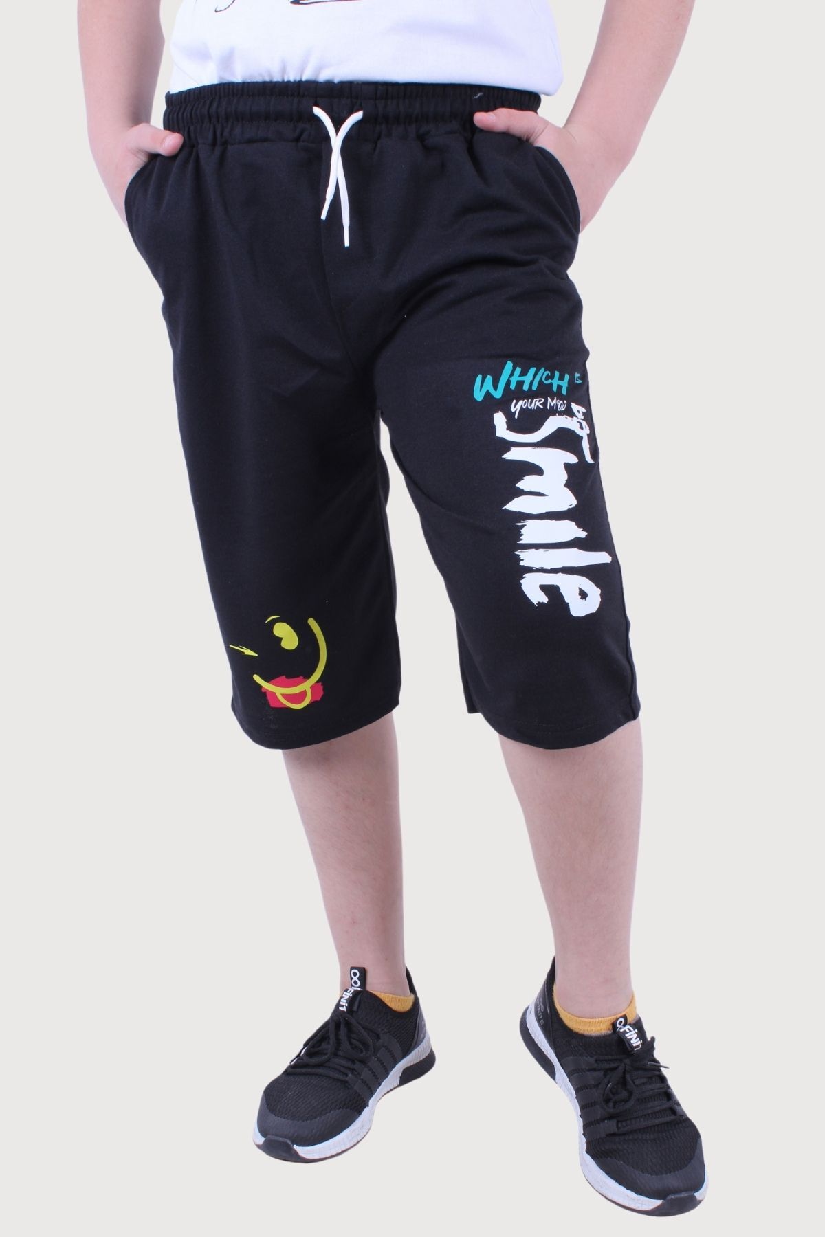 شلوارک بچگانه