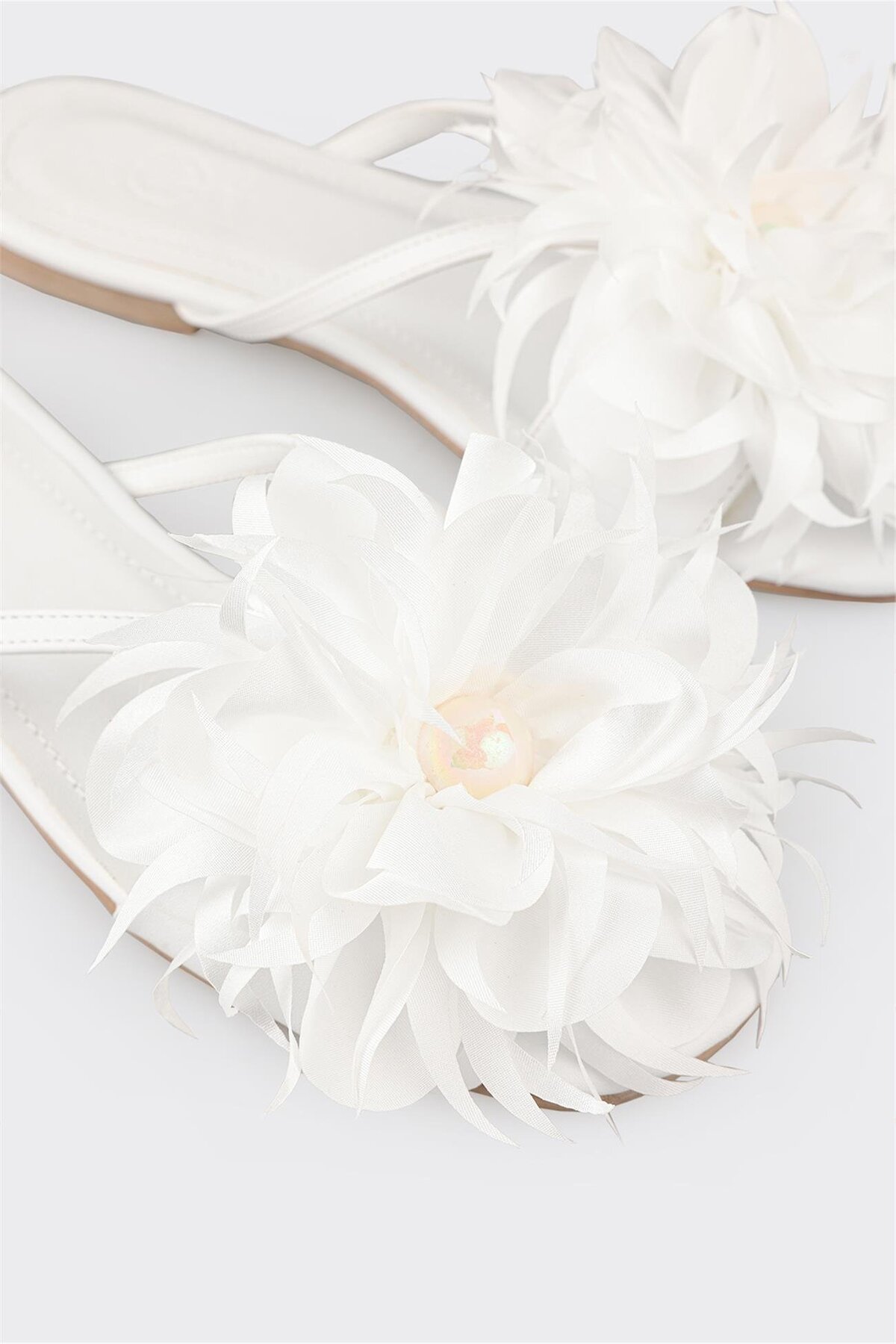 دمپایی زنانه اله elle