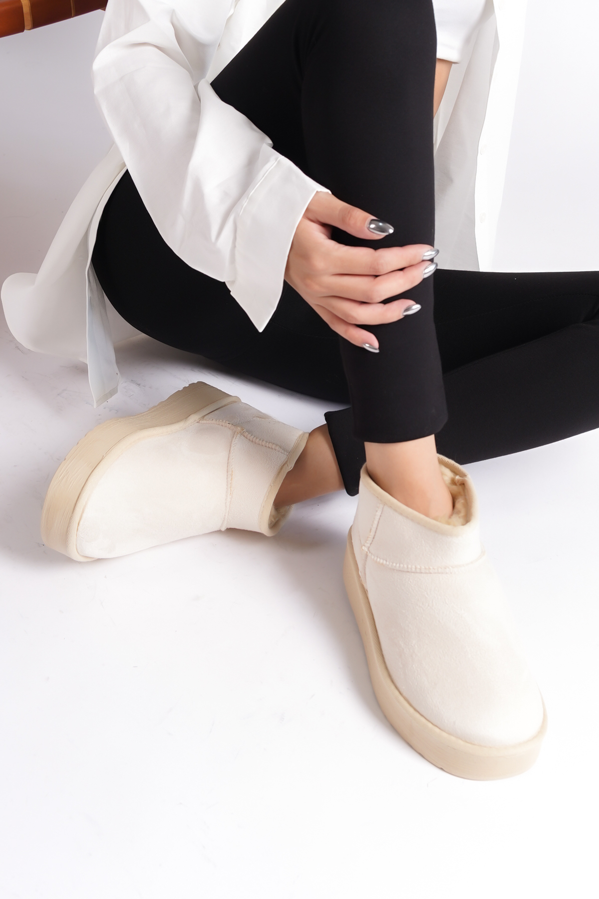 بوت و نیم بوت زنانه اورجینال کاپون اوتفیترز capone-outfitters
