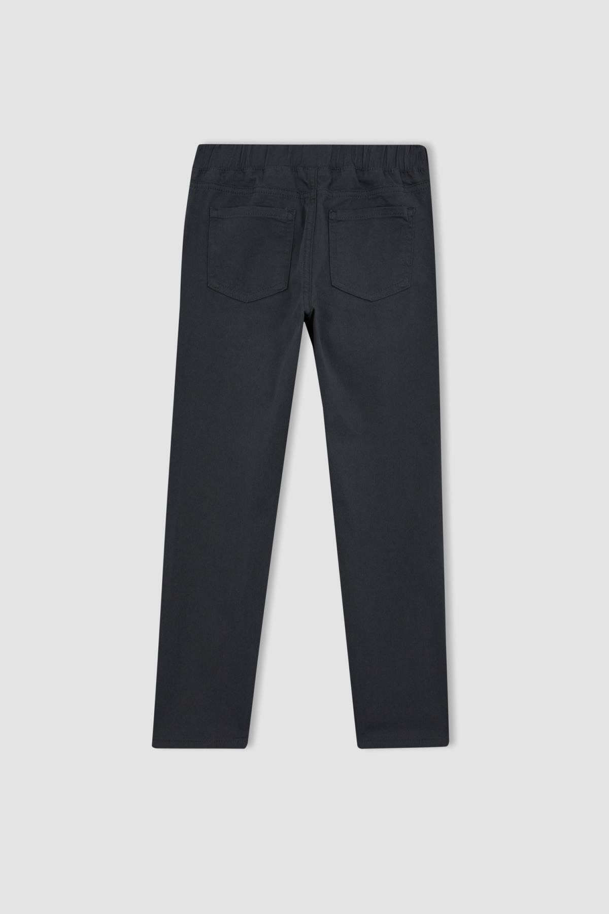 شلوار بچگانه