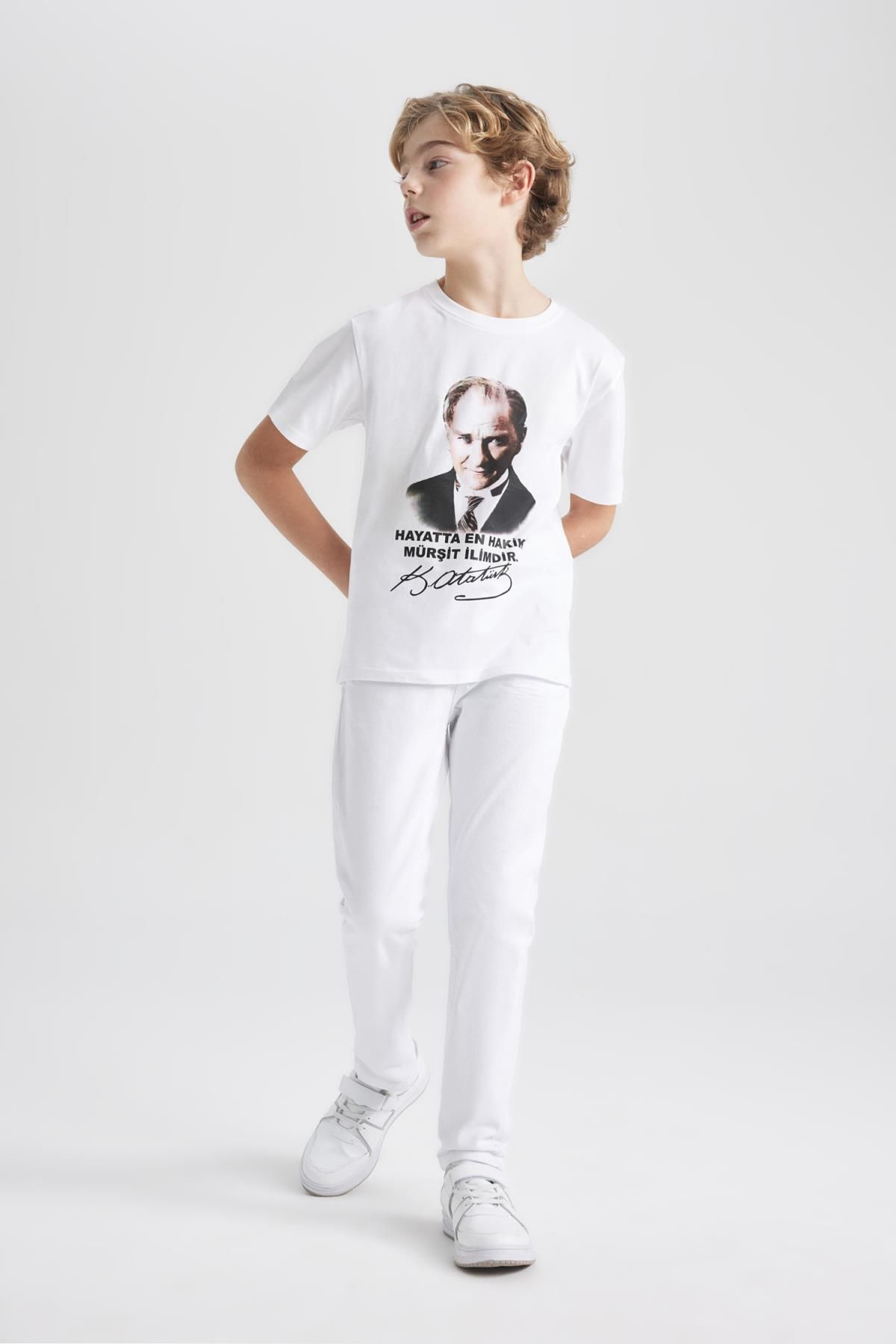 شلوار جین بچگانه اورجینال دیفکتو defacto