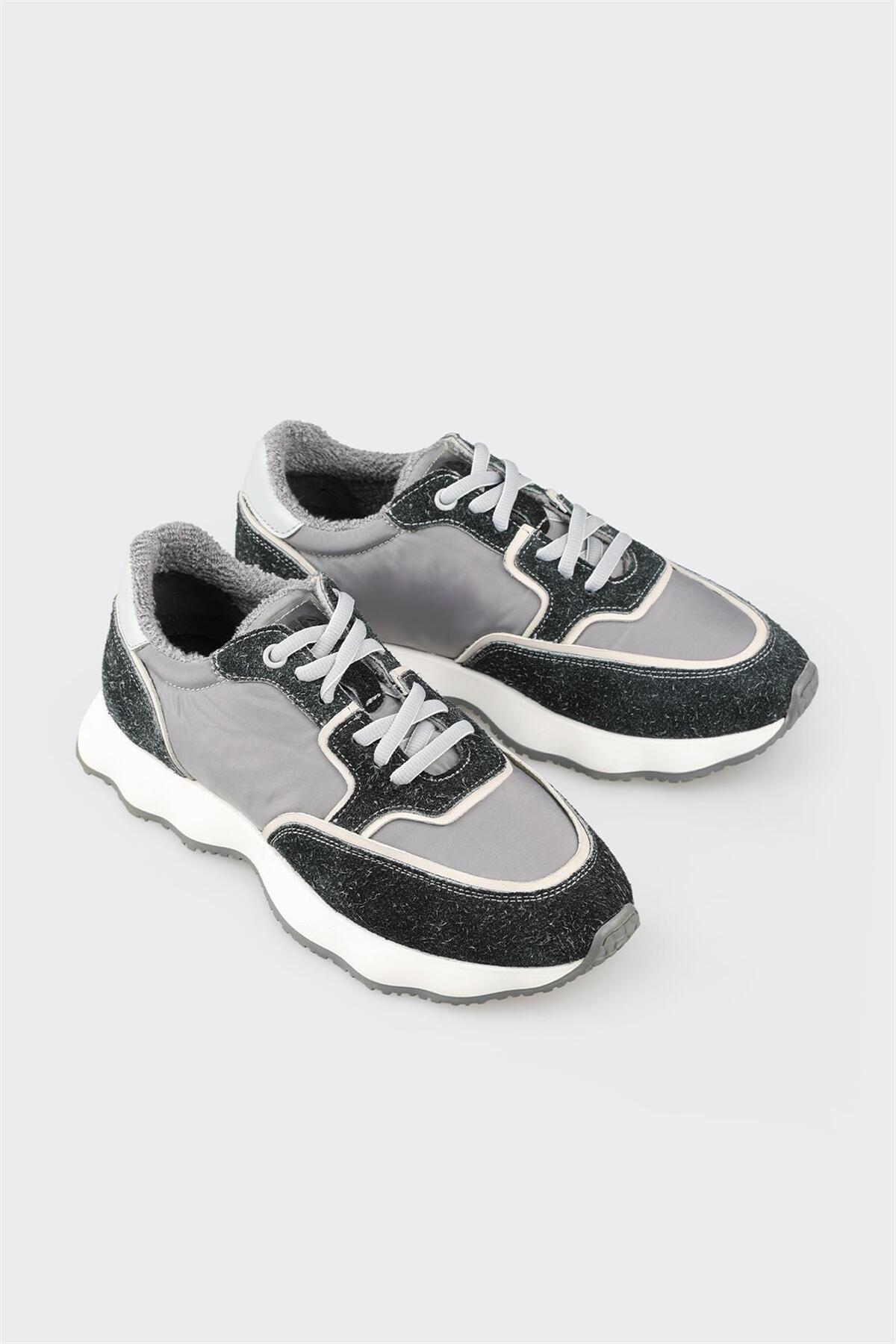 کتانی زنانه اله elle