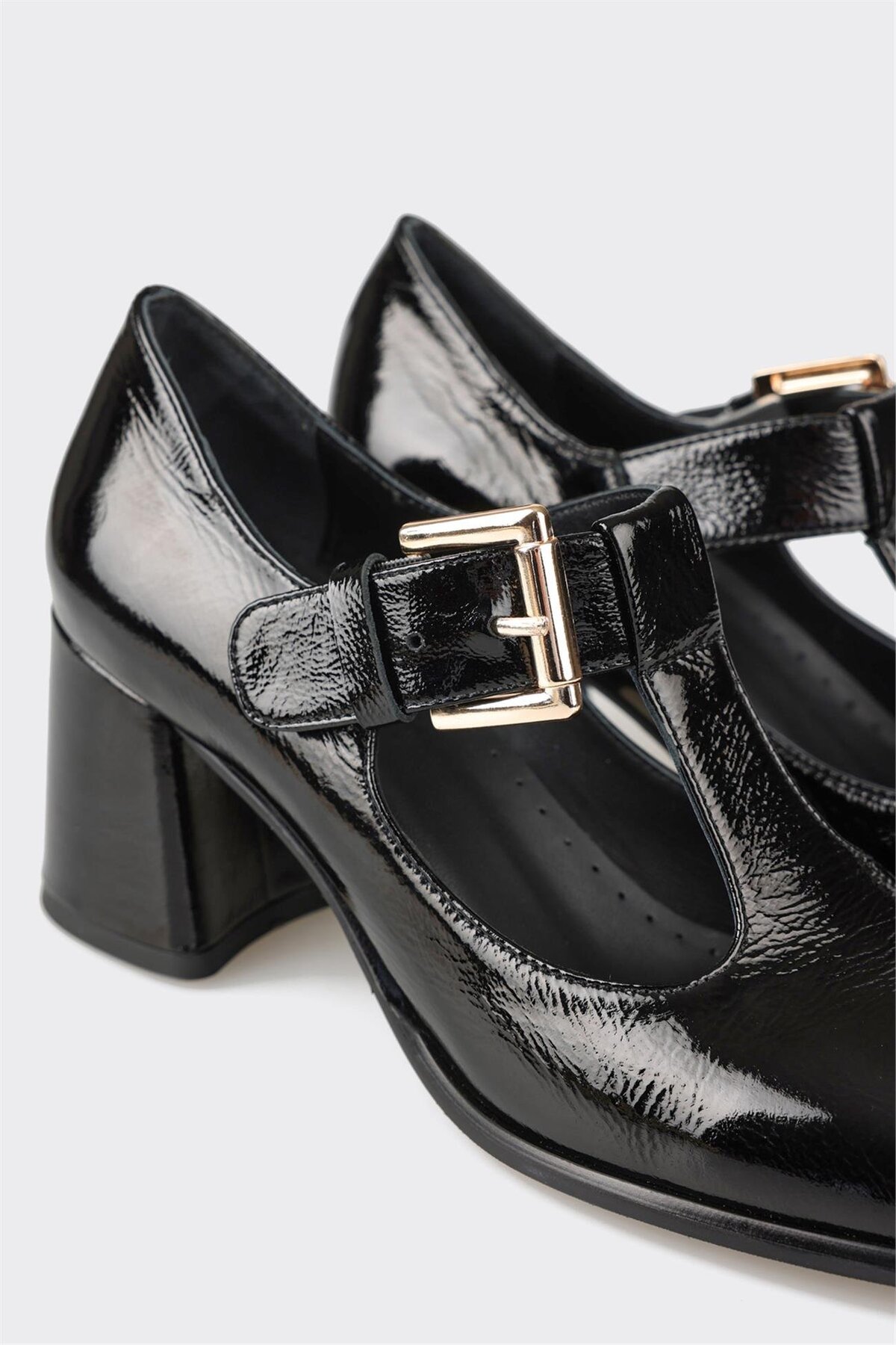 کفش پاشنه بلند کلاسیک زنانه اله elle