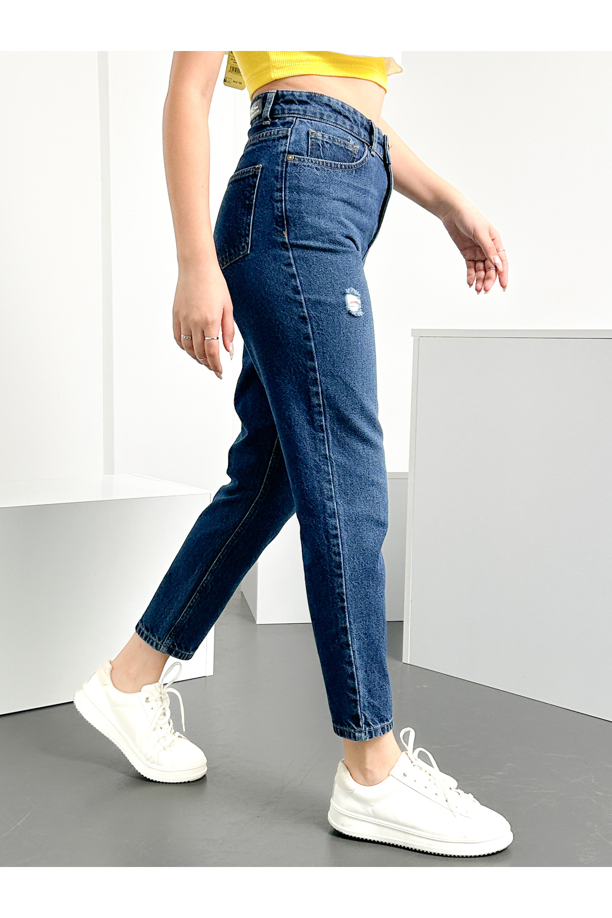 شلوار جین زنانه