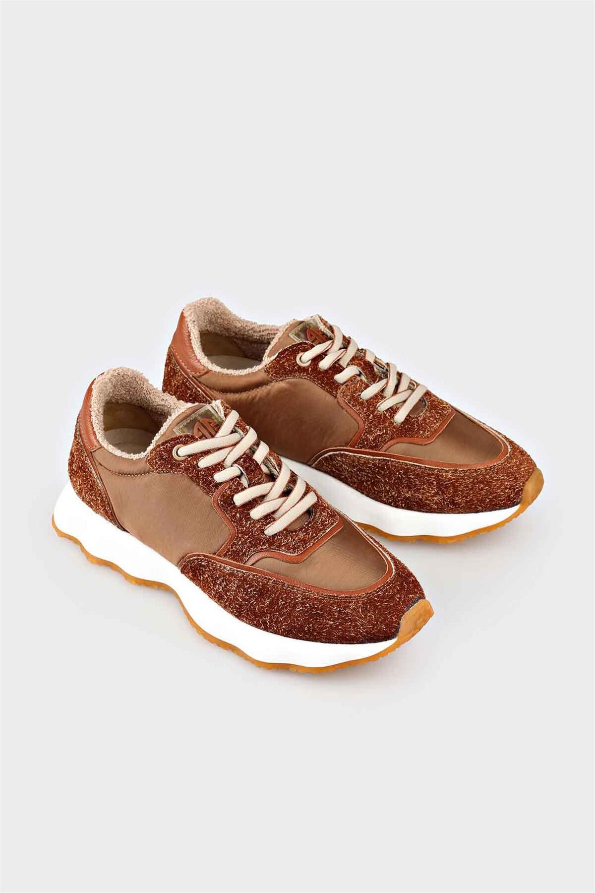 کتانی زنانه اله elle