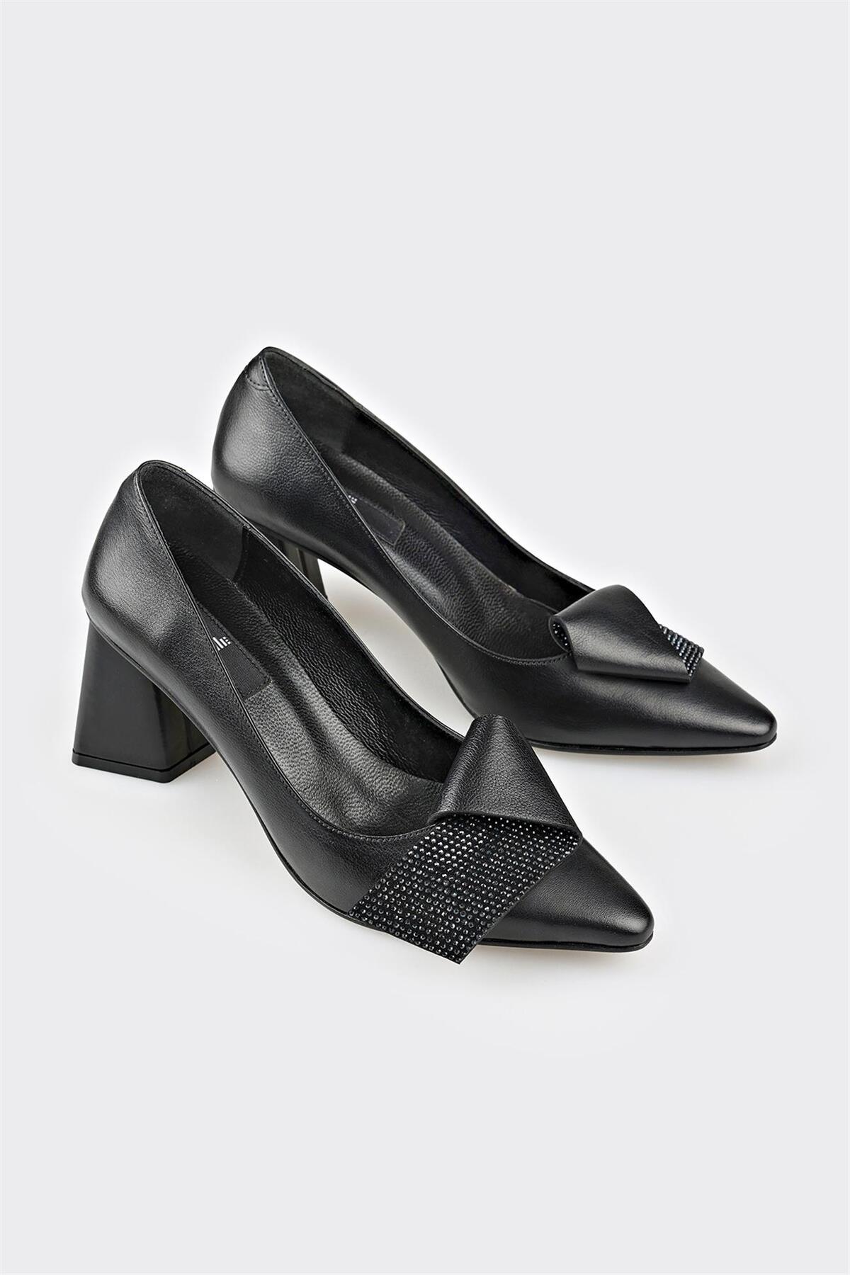 کفش پاشنه بلند کلاسیک زنانه اله elle