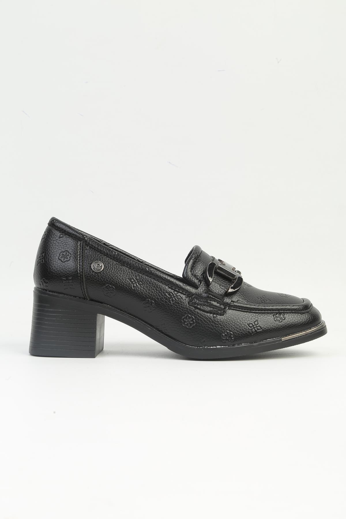 کفش روزمره زنانه pierre-cardin