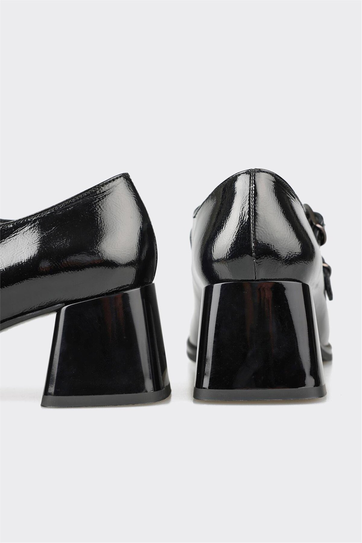 کفش پاشنه بلند کلاسیک زنانه اله elle