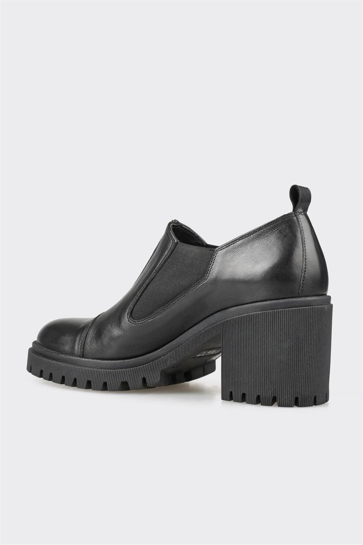 کتانی زنانه اله elle